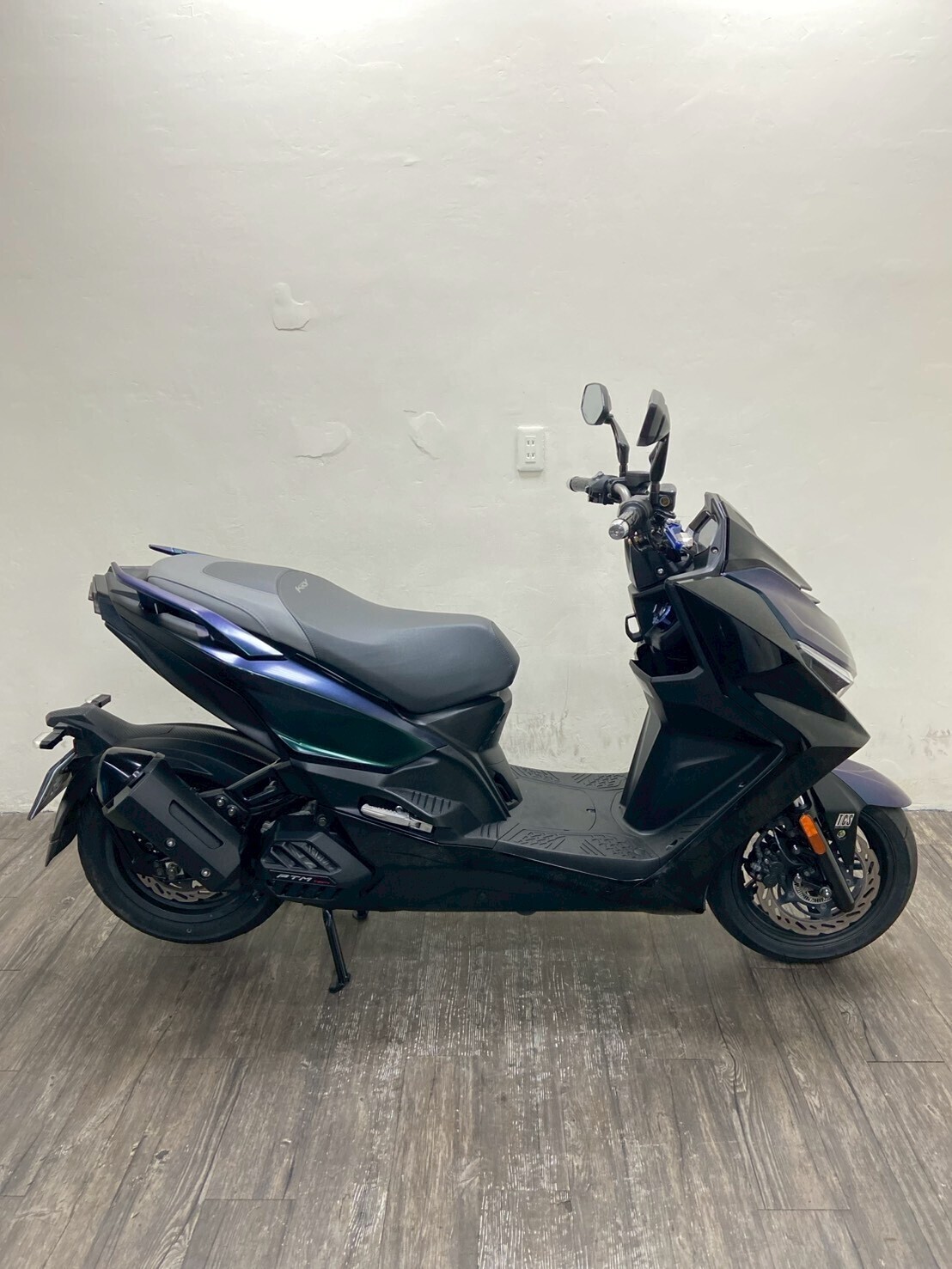 LINE_ALBUM_2022 光陽 KRV 180 MOTO _8696 $72,000 里程22XXX_260703_10