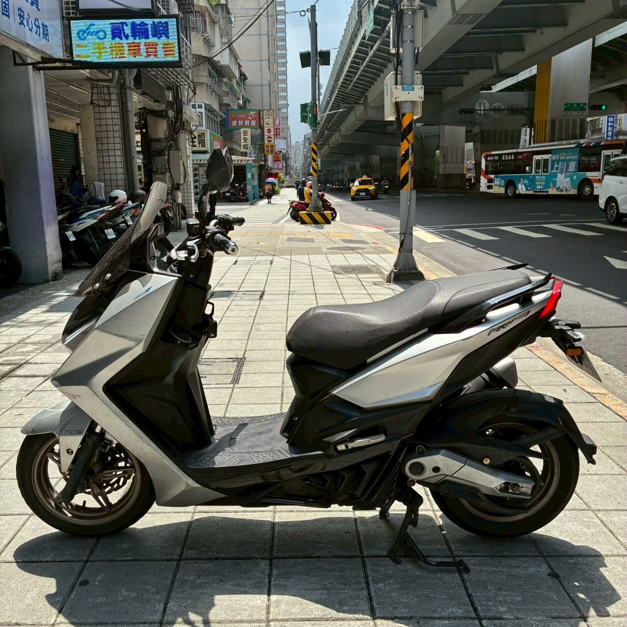 LINE_ALBUM_KRV180_8839_260715_5