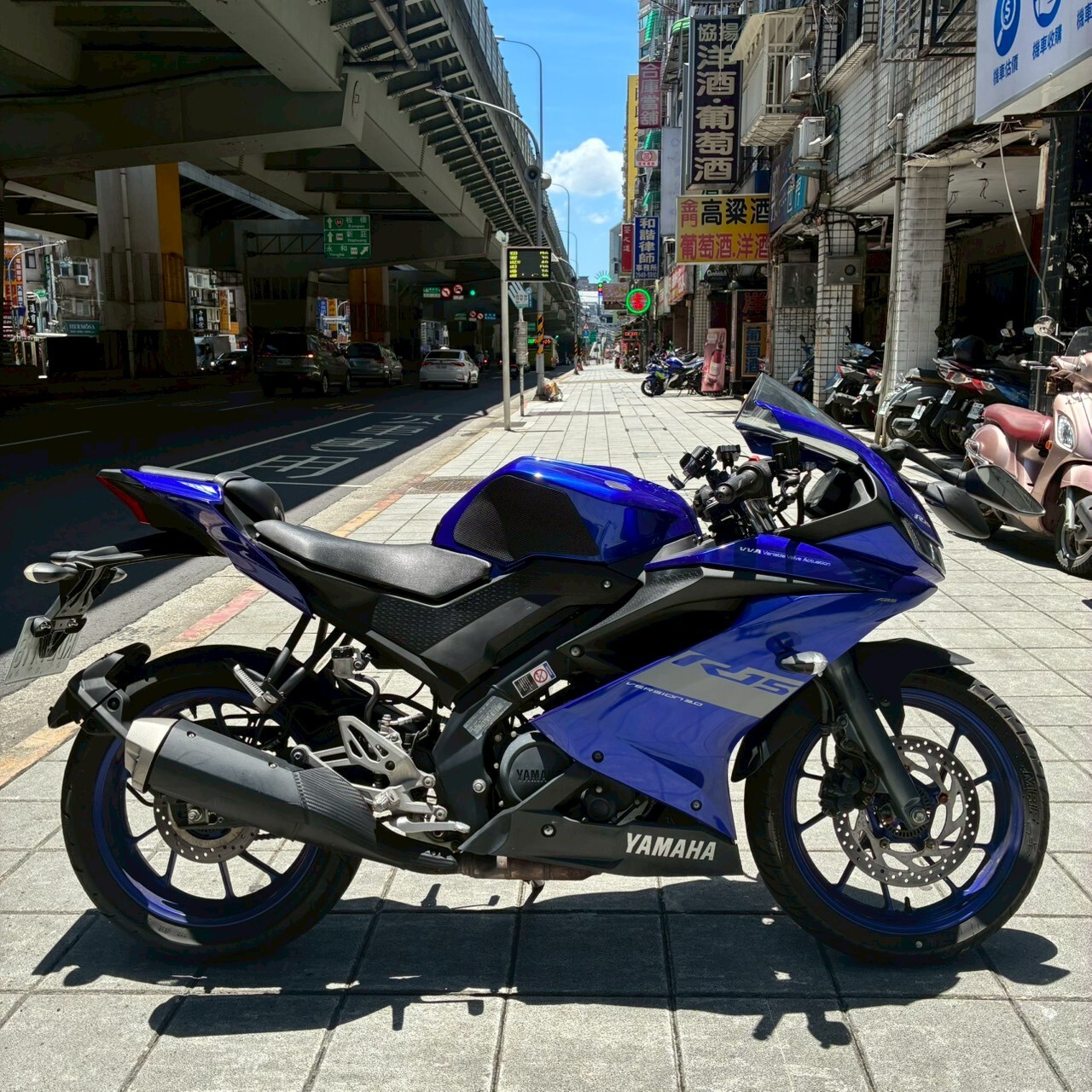 LINE_ALBUM_R15_7118_260717_1