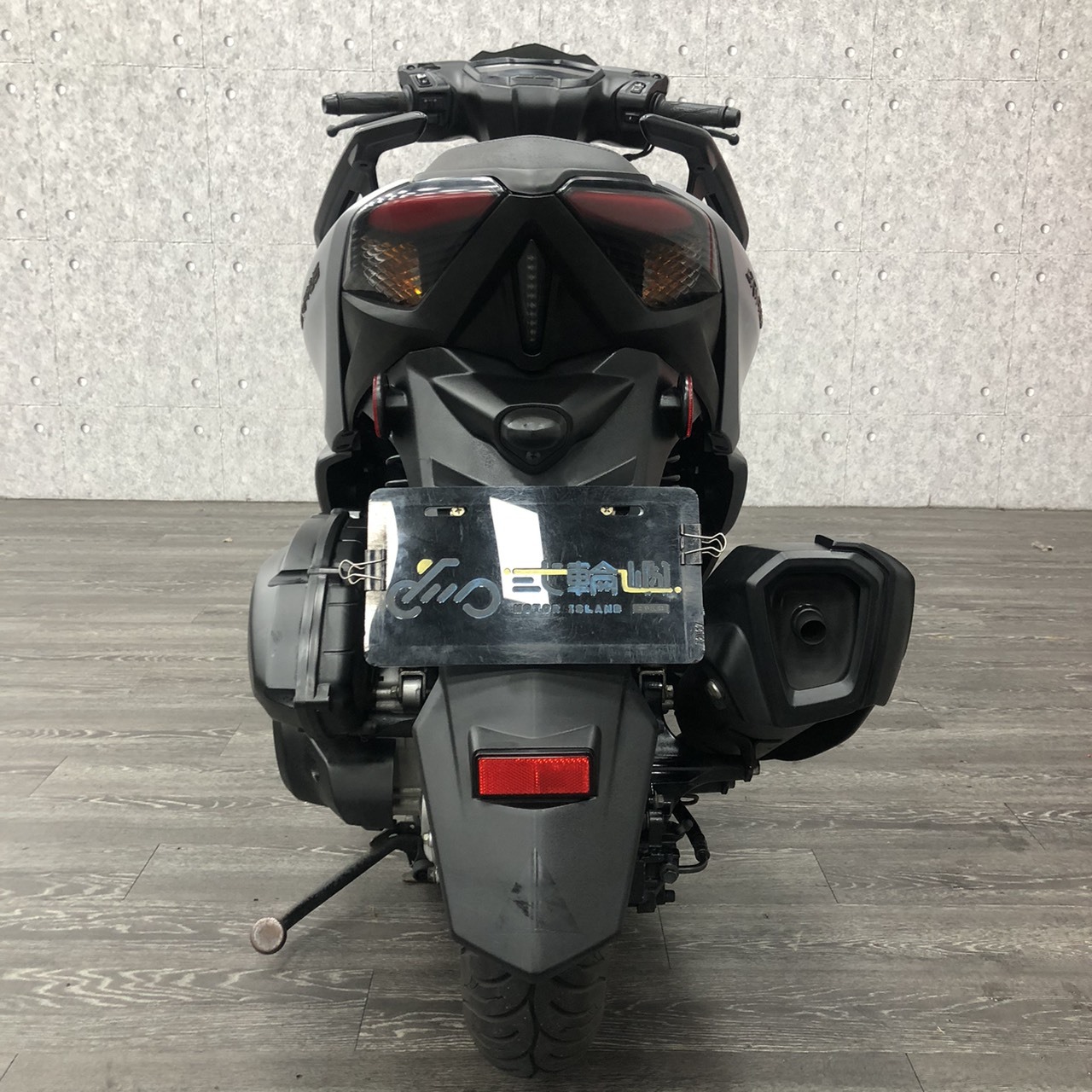S__248930310_0