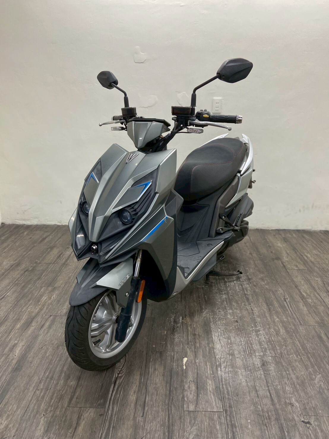 LINE_ALBUM_RCSmoto_0972_260721_2