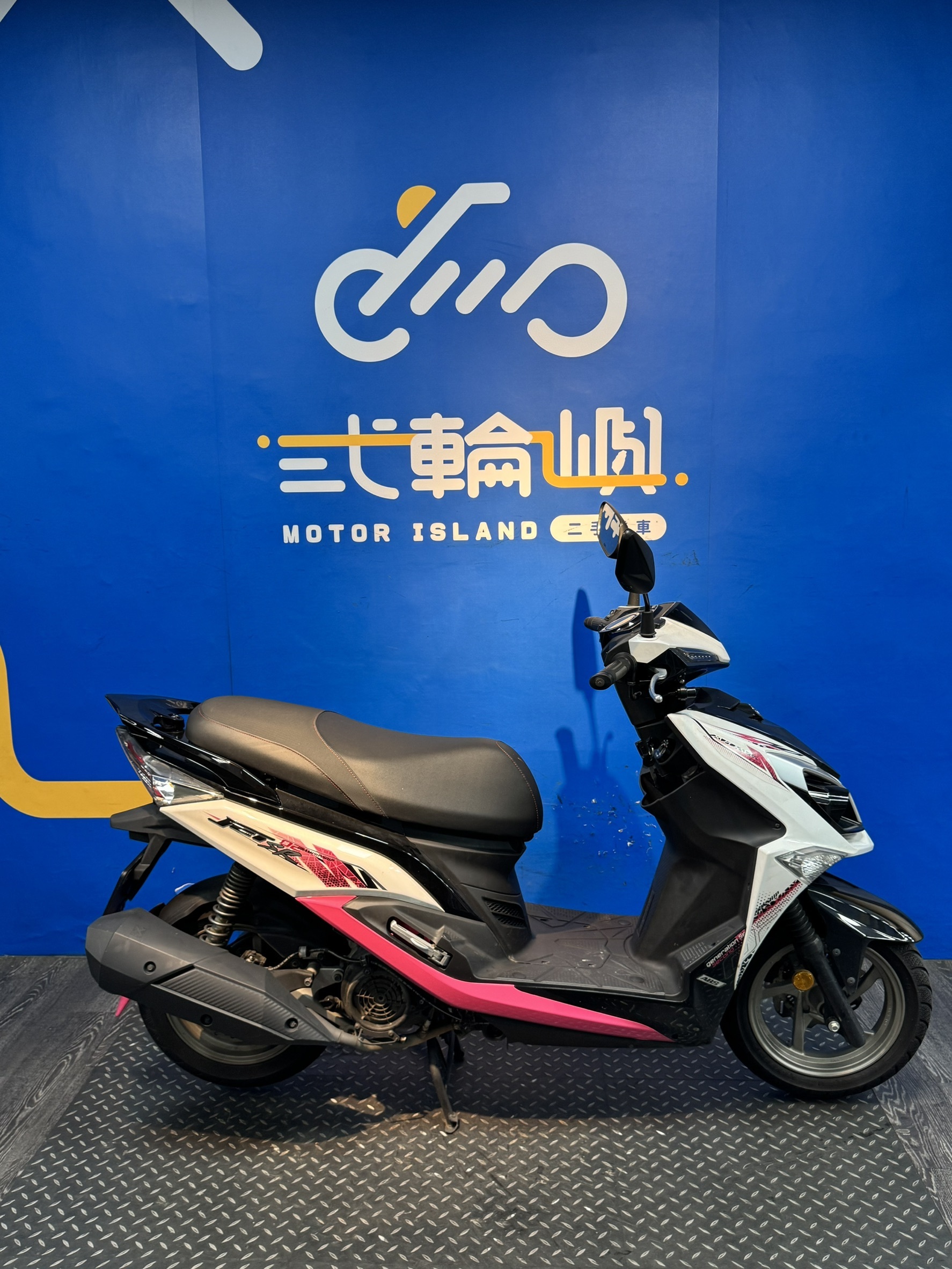 line_oa_chat_260723_132027_group_3