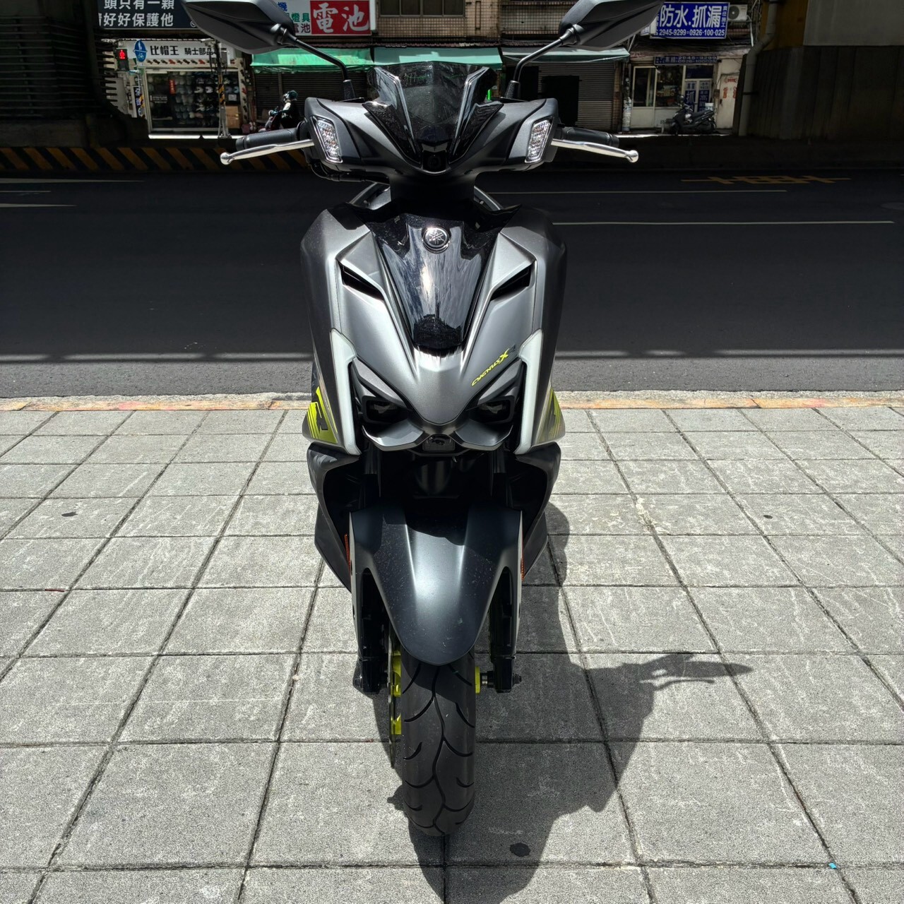 LINE_ALBUM__6229_260724_3
