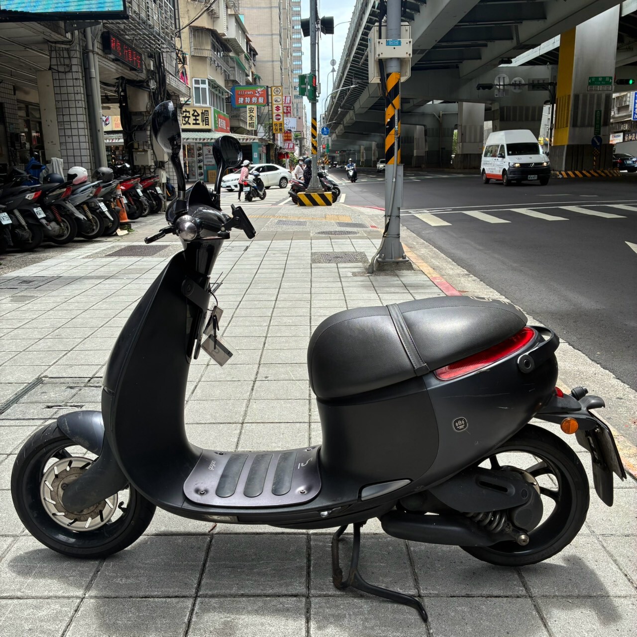 LINE_ALBUM_GOGORO S1_7569_260724_5