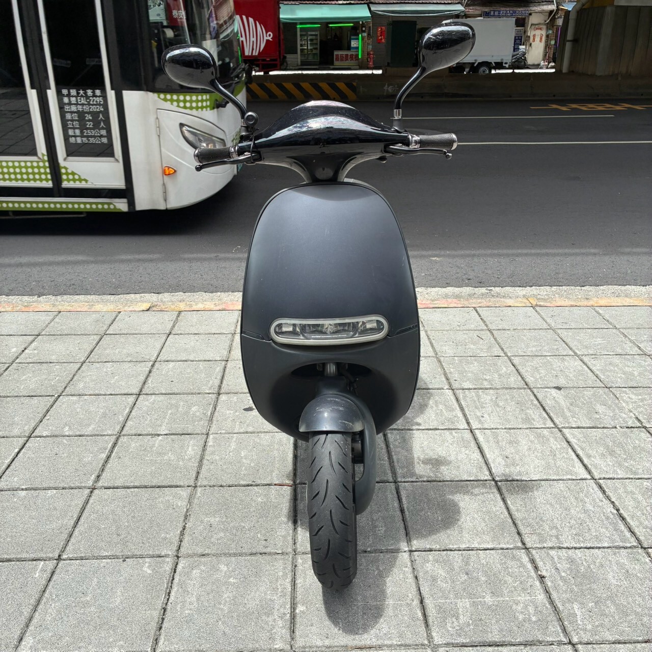 LINE_ALBUM_GOGORO S1_7569_260724_3