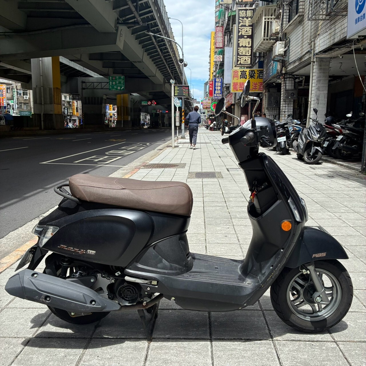 LINE_ALBUM_New many_9268_260724_1