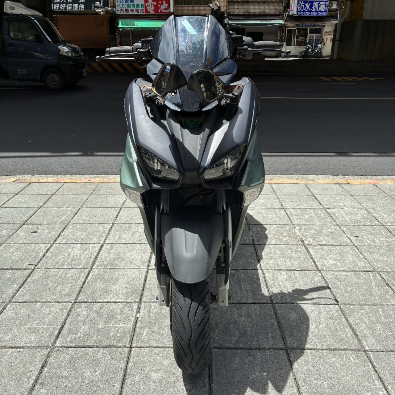 LINE_ALBUM_Force2.0_9068_260724_3
