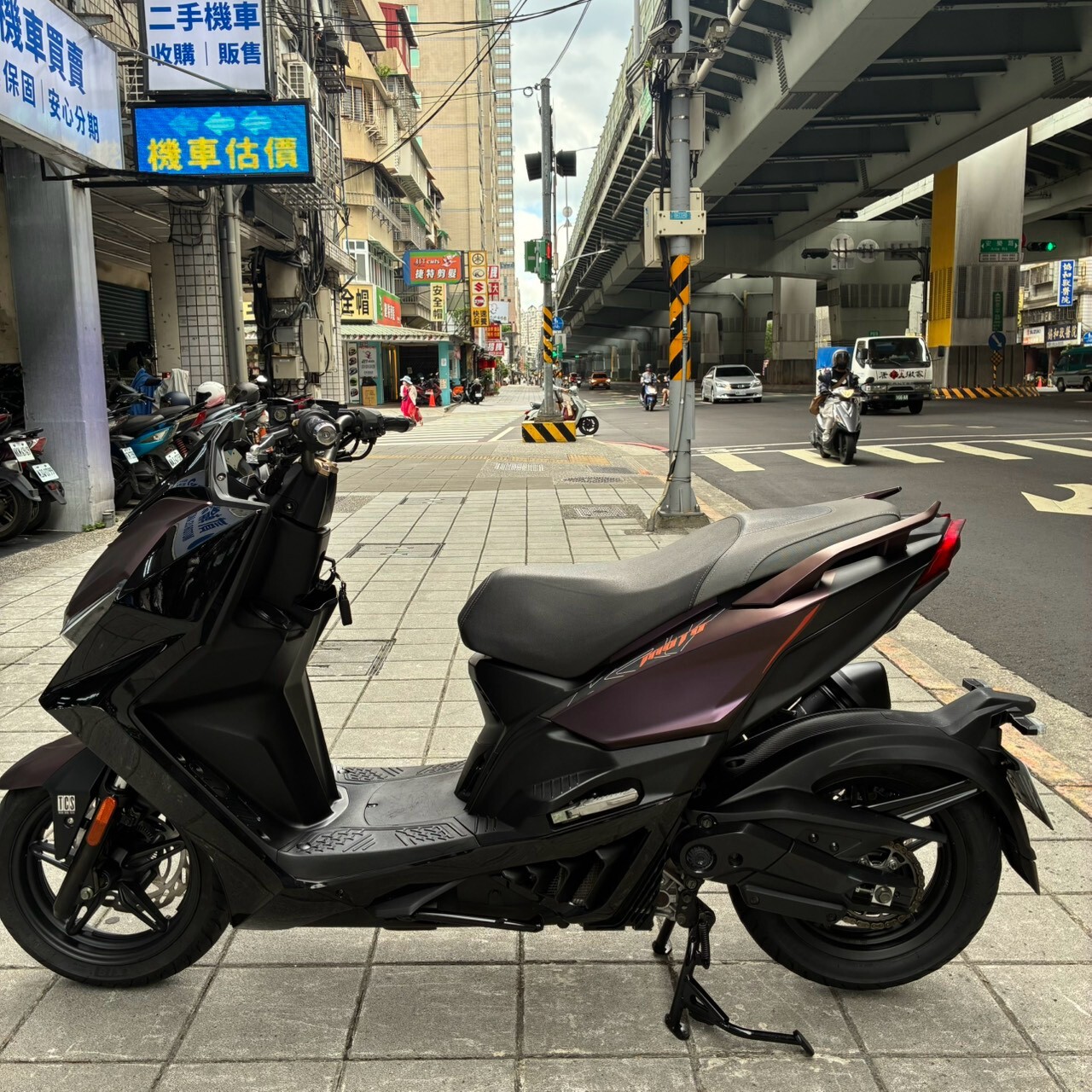 LINE_ALBUM__6819_260727_1