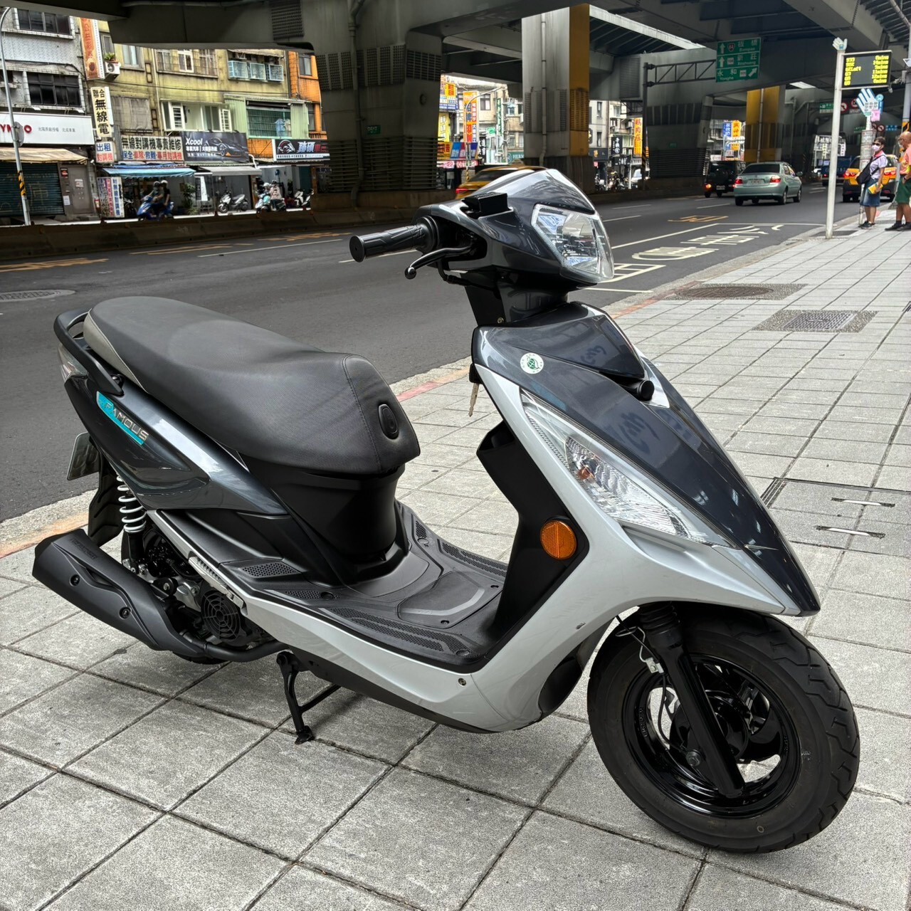 LINE_ALBUM__1785_260727_4