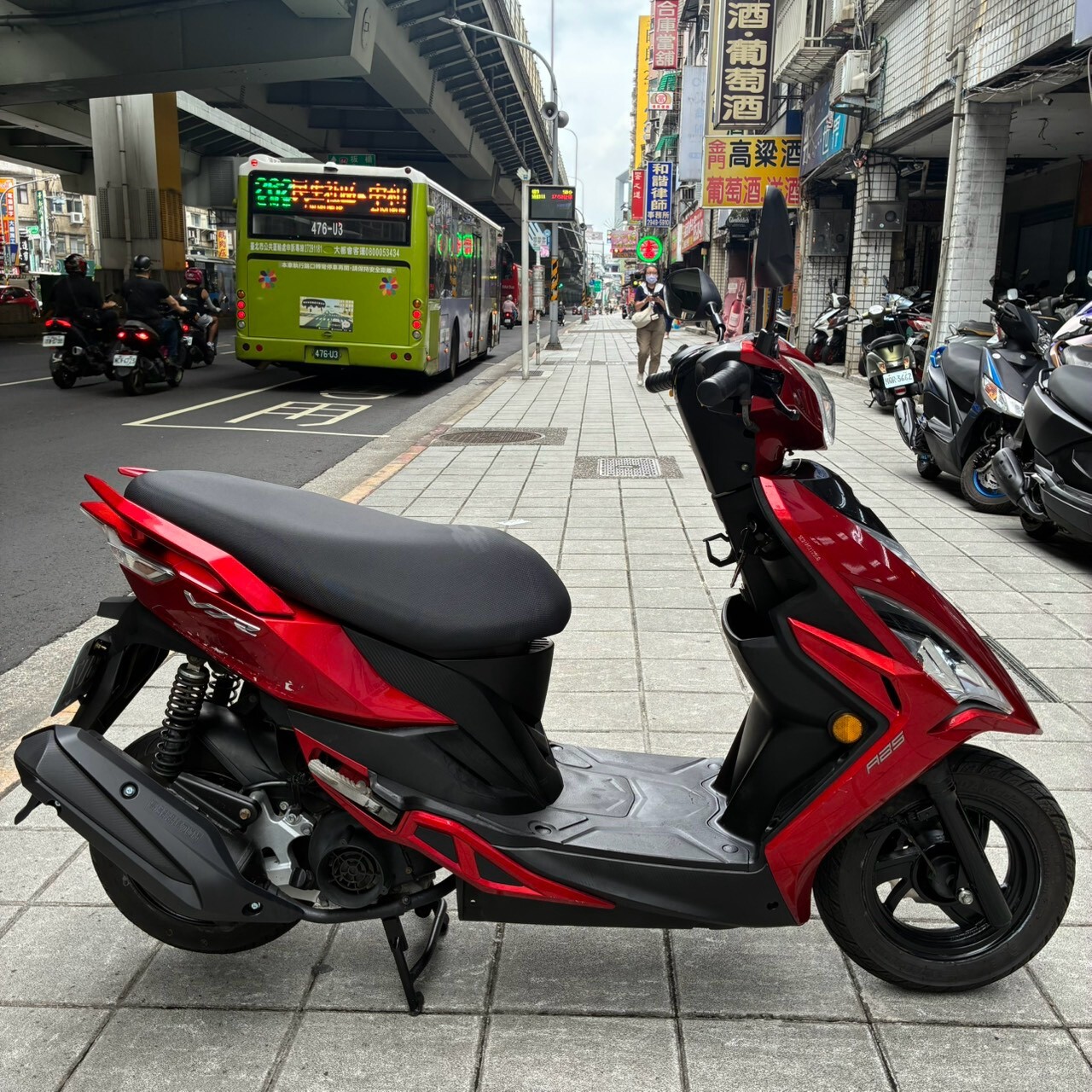 LINE_ALBUM__1302_260727_5