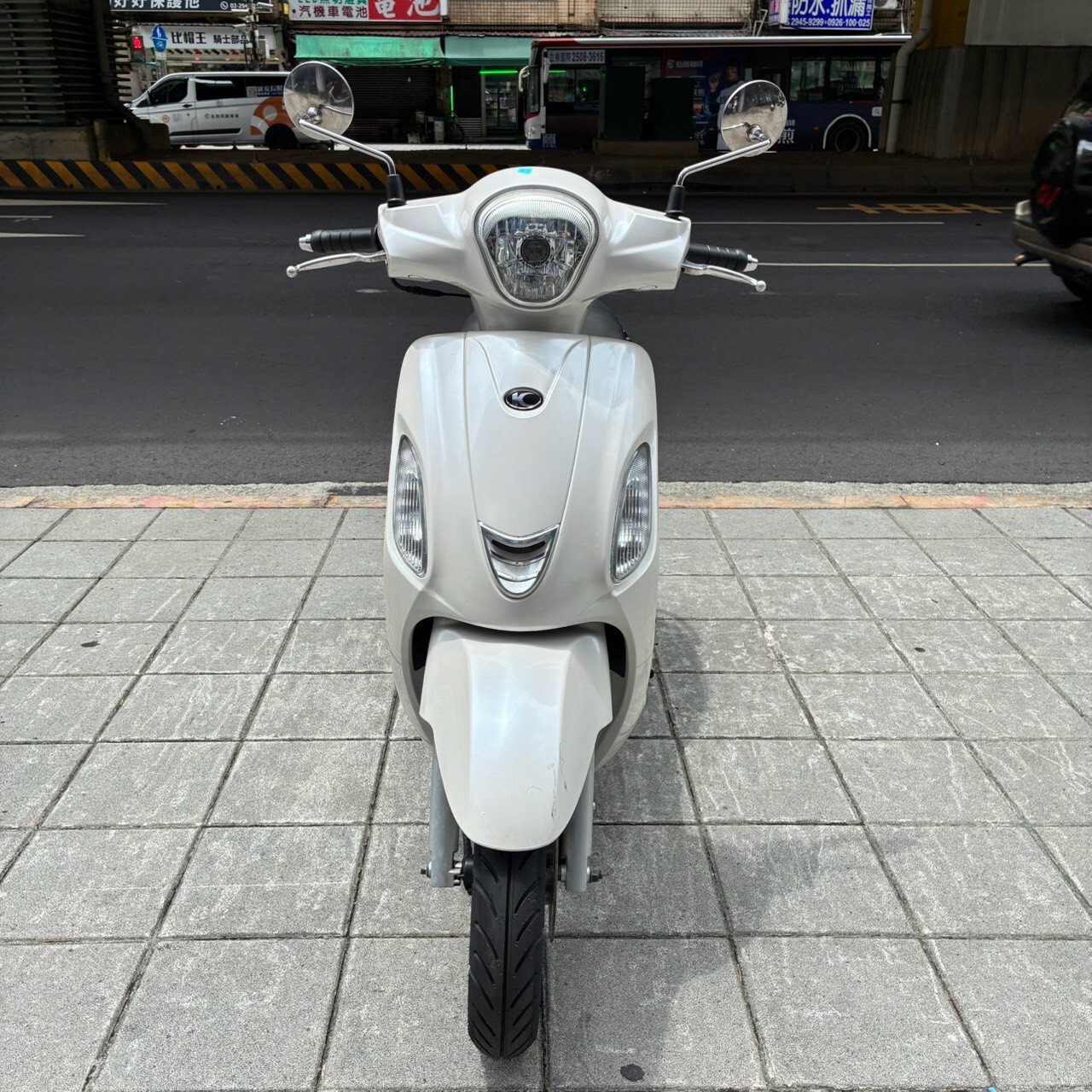LINE_ALBUM__2666_260727_3