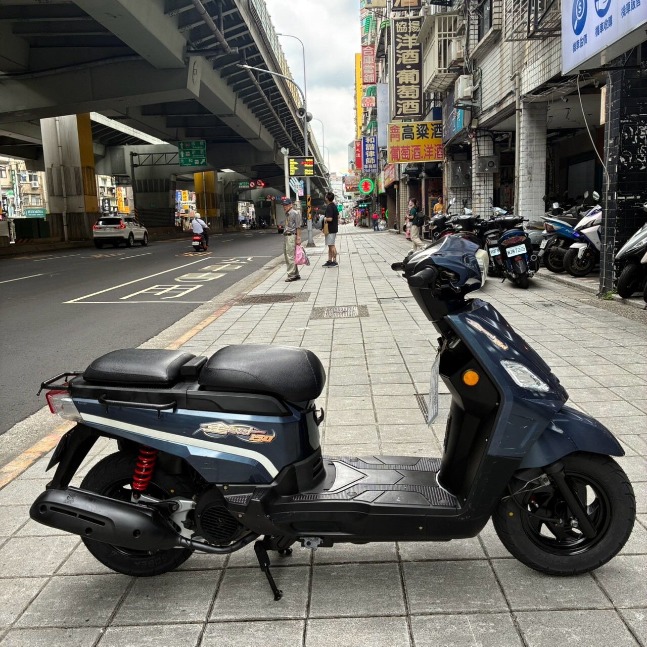 LINE_ALBUM__5313_260727_5