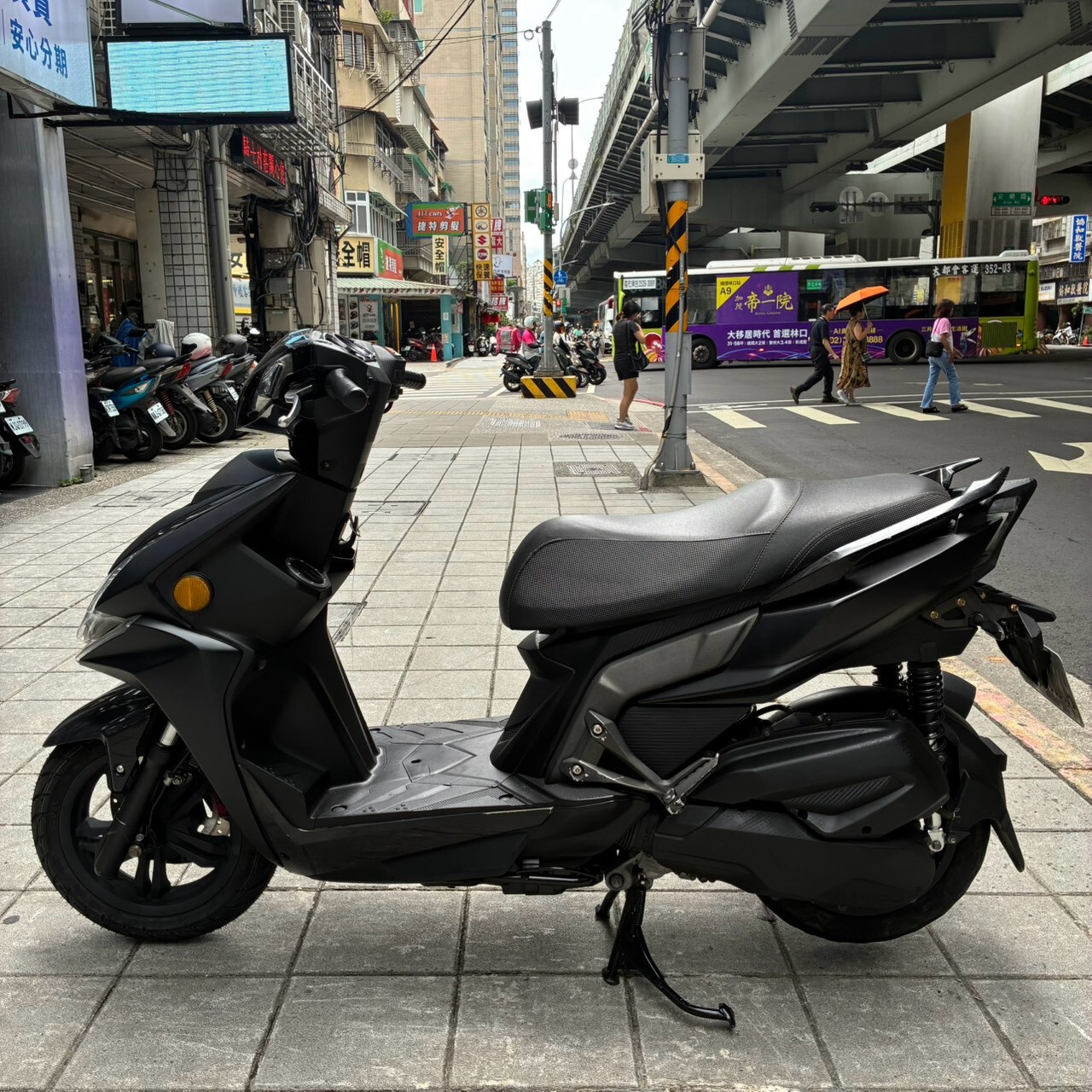 LINE_ALBUM__7173_260727_1