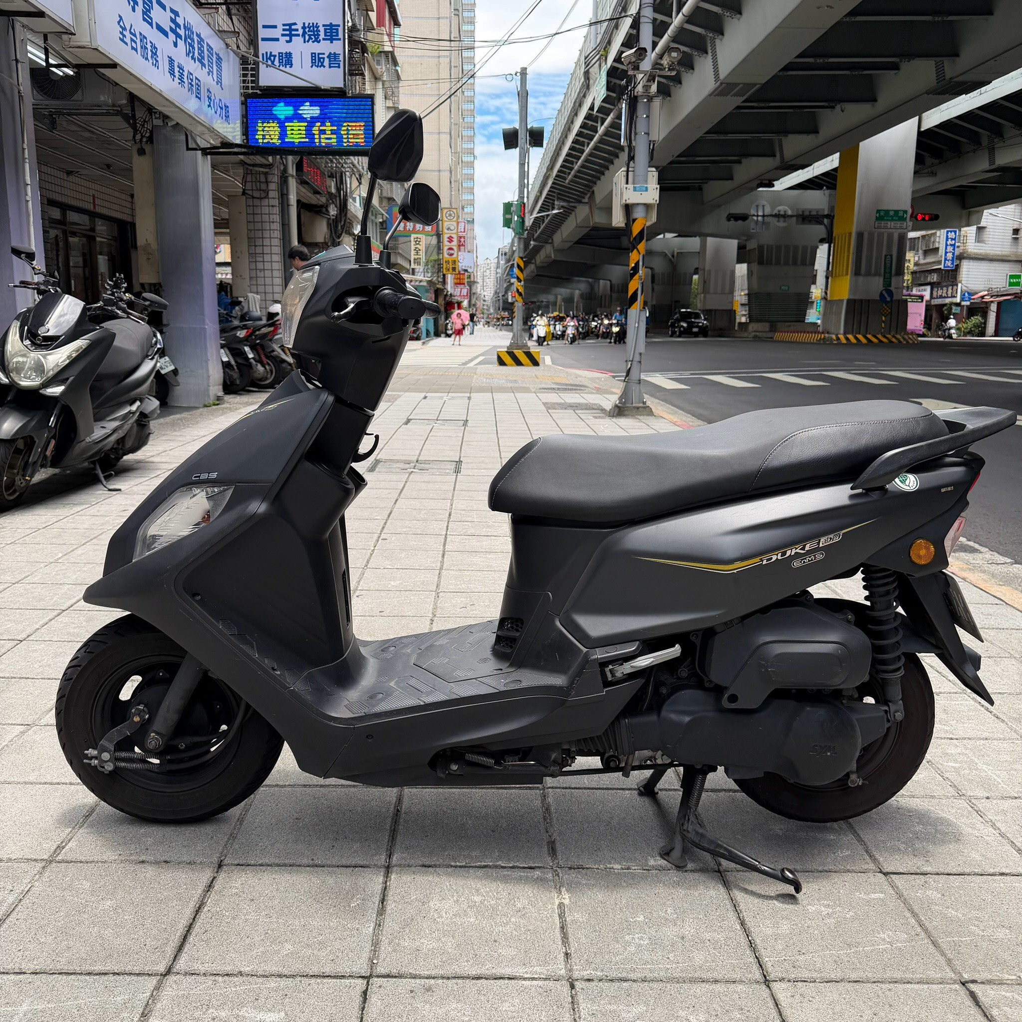 LINE_ALBUM__8921_260727_4