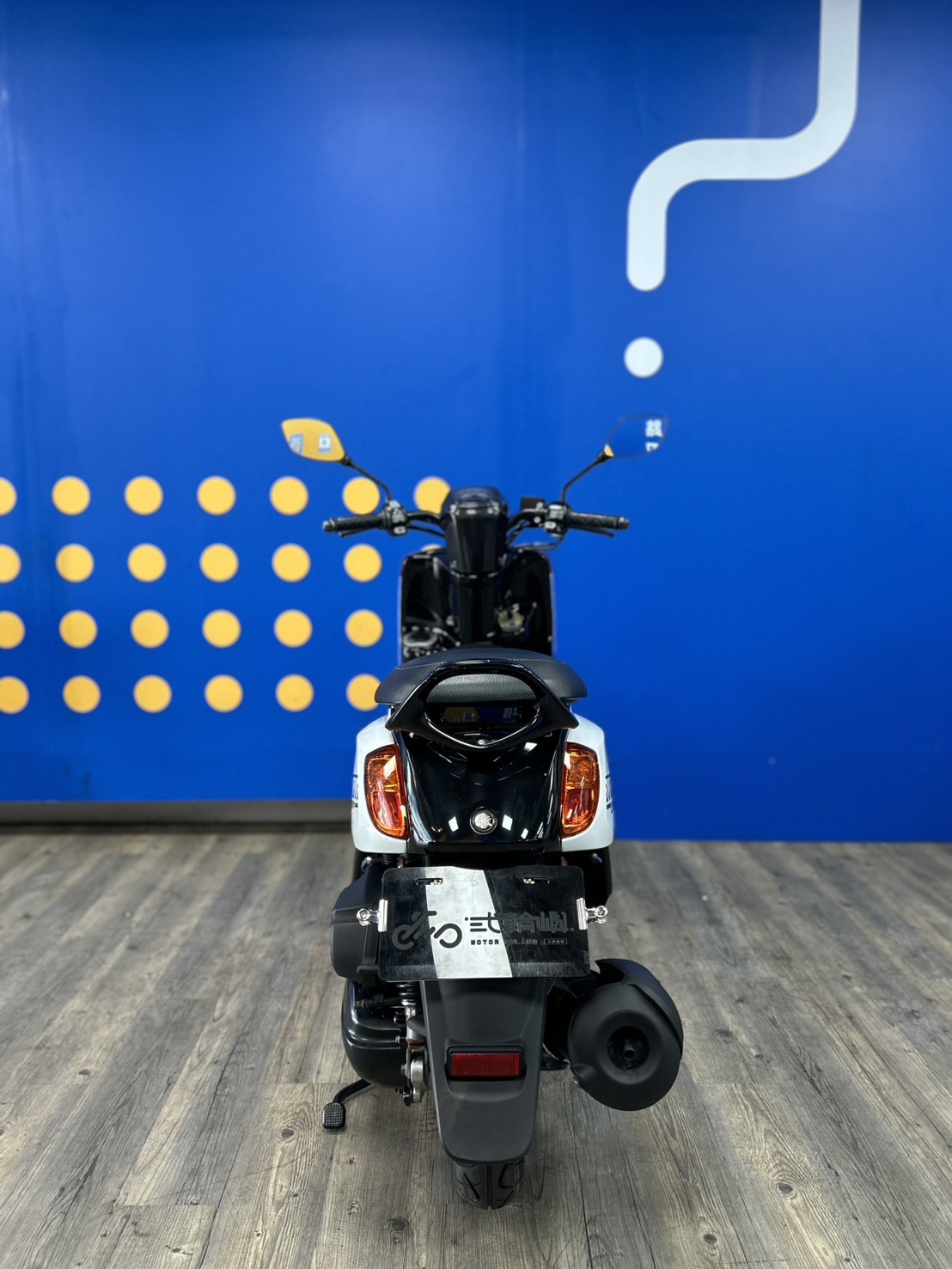 line_oa_chat_260727_142336_group_4