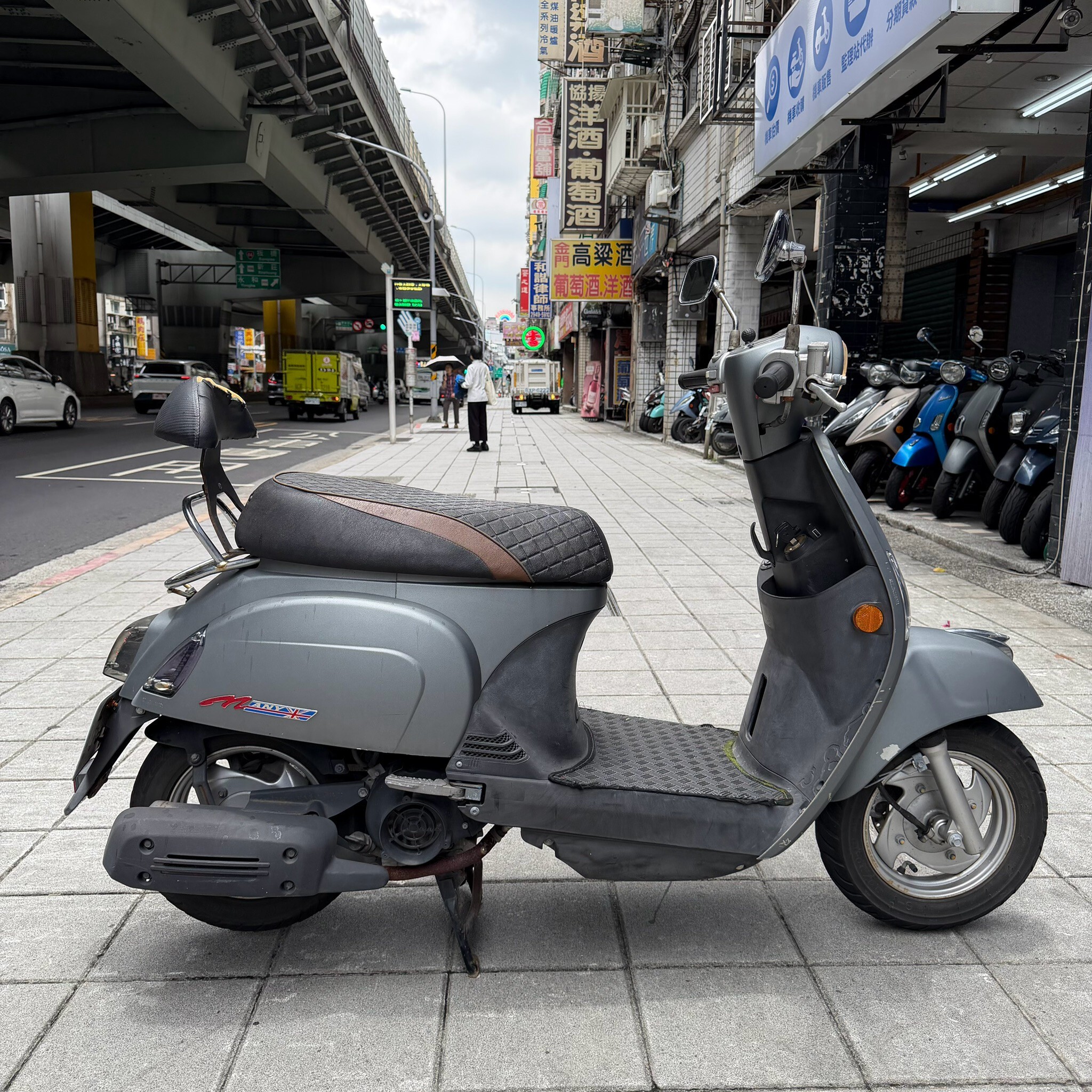 LINE_ALBUM__7656_260727_8