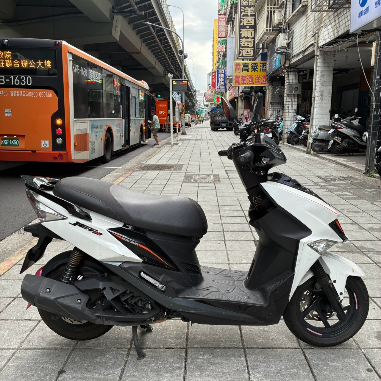 LINE_ALBUM_JET-SL_7002_260727_1