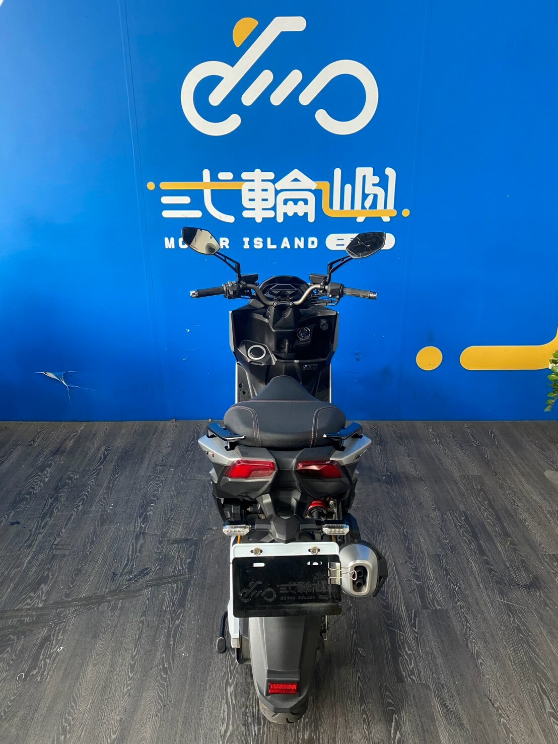 LINE_ALBUM_2021 光陽 KRV 180 TCS _NLY-5908 $62000里程12XXX_260728_5