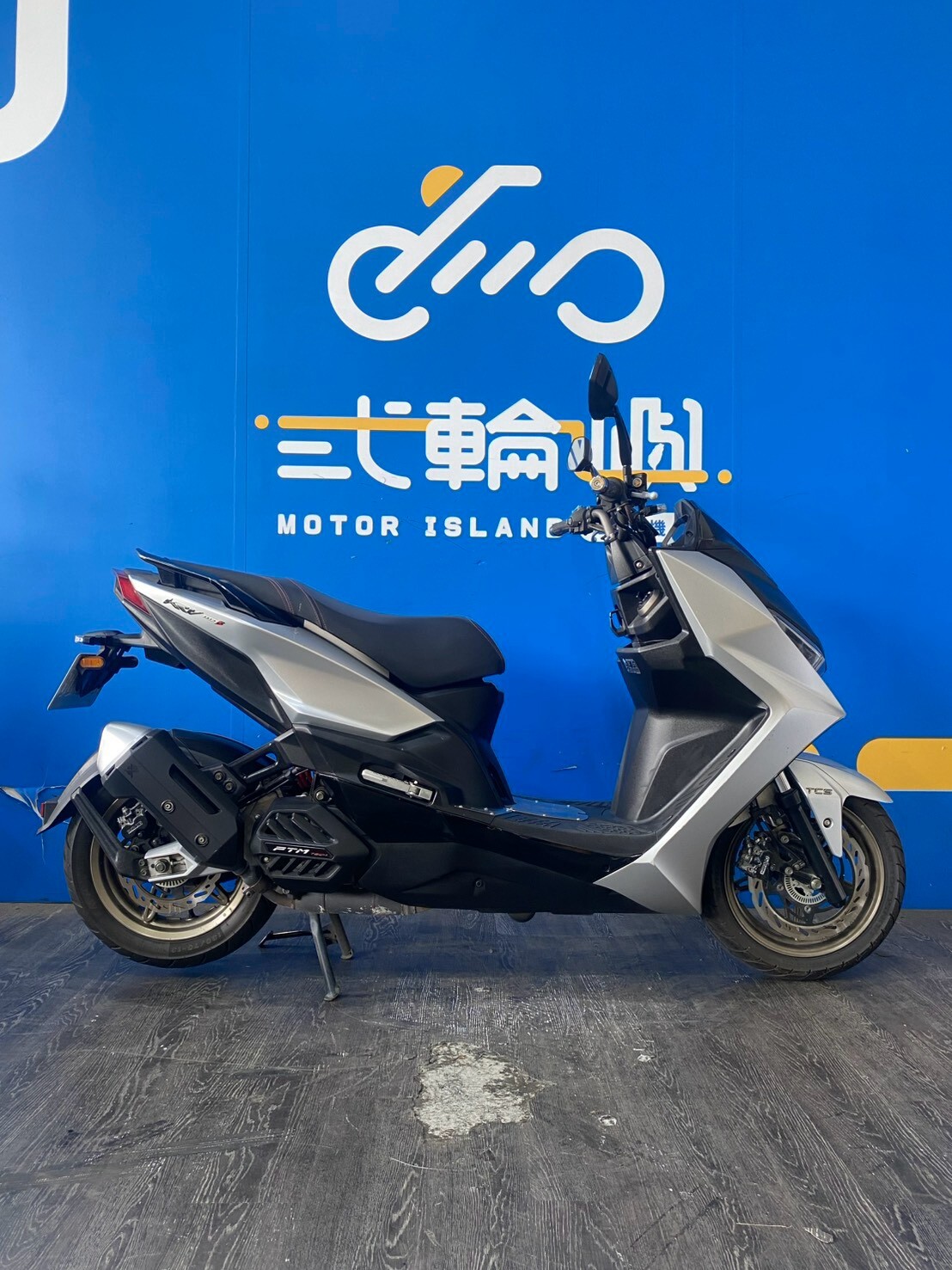 LINE_ALBUM_2021 光陽 KRV 180 TCS _NLY-5908 $62000里程12XXX_260728_4