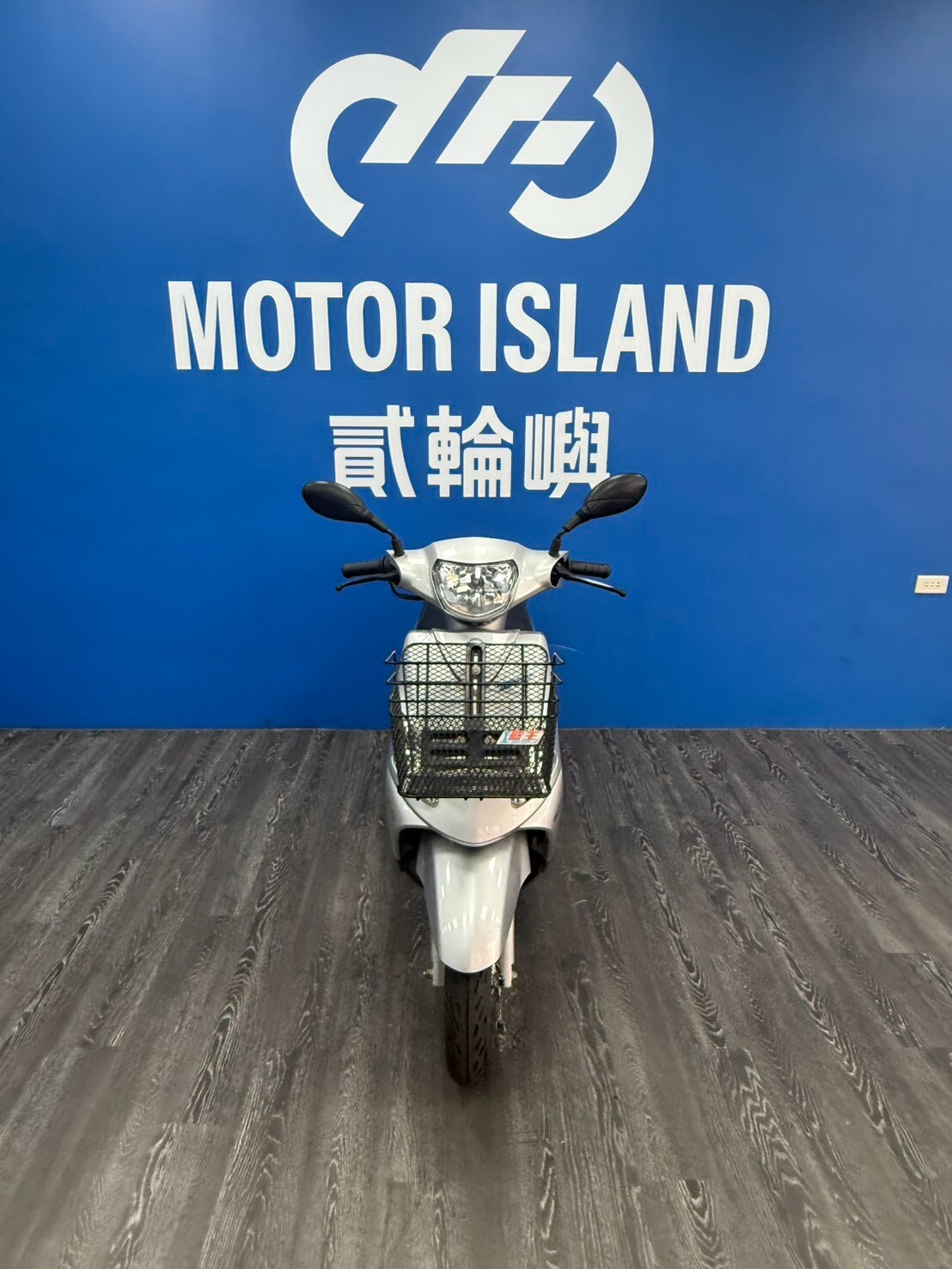 LINE_ALBUM_2020 三陽 WOO 115 _NJZ-5181 $32000 里程 71XX_260729_2