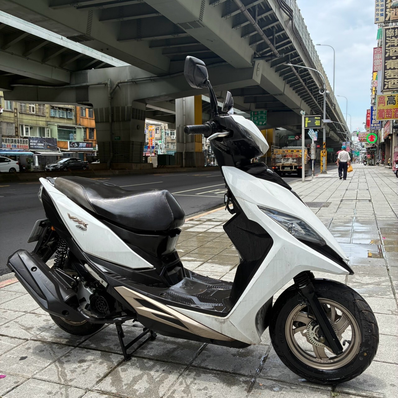 LINE_ALBUM_VJR_3801_260810_2