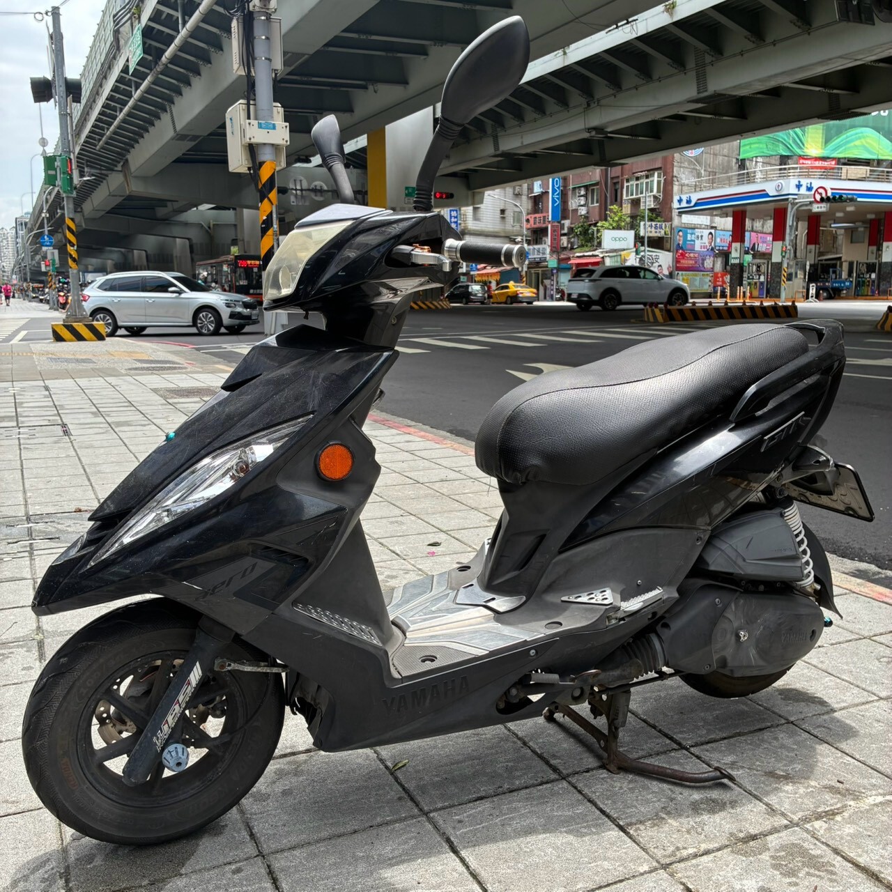 LINE_ALBUM_GTR_790_260810_4