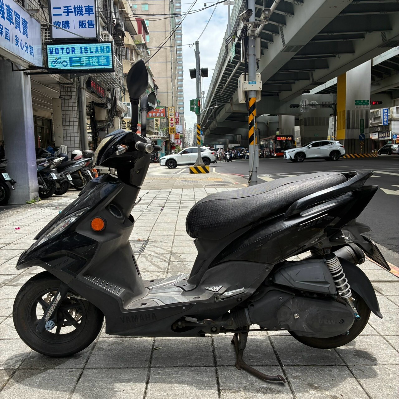 LINE_ALBUM_GTR_790_260810_5
