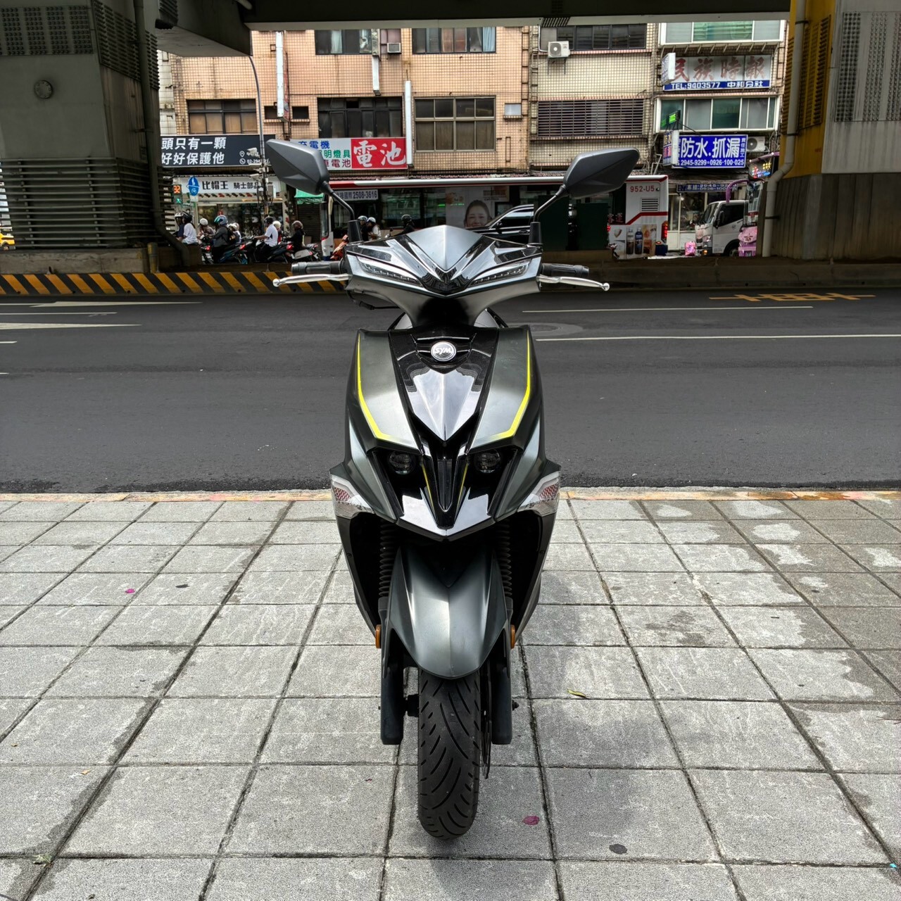 LINE_ALBUM_JET125_0339_260810_3