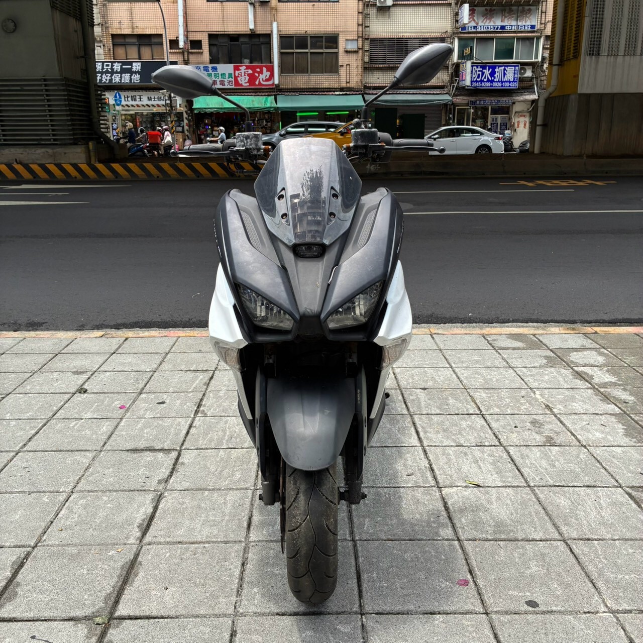 LINE_ALBUM_Force2.0_0593_260810_3