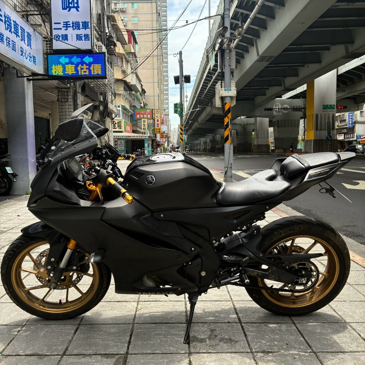 LINE_ALBUM_R15v4_2368_260810_5