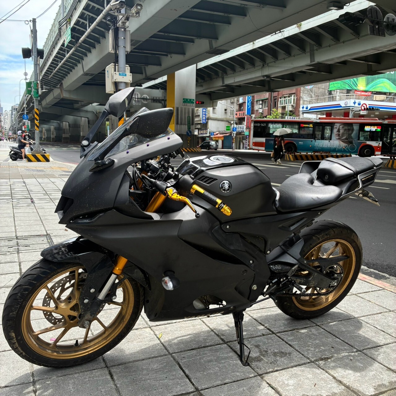 LINE_ALBUM_R15v4_2368_260810_4