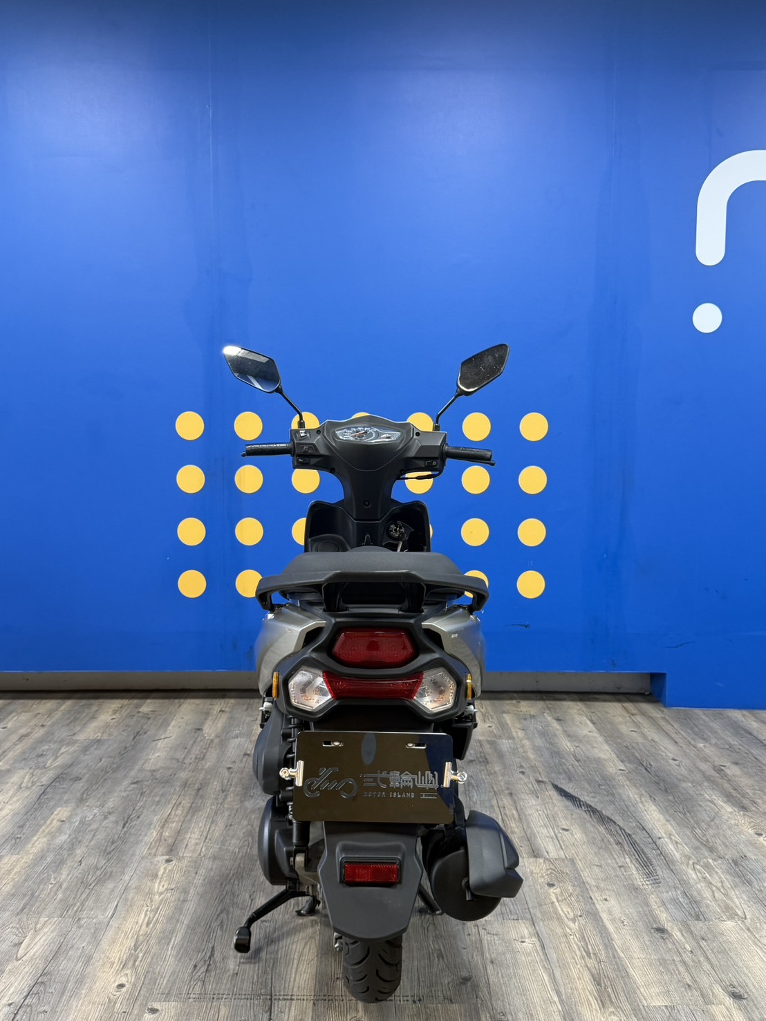 line_oa_chat_260812_181414_group_4