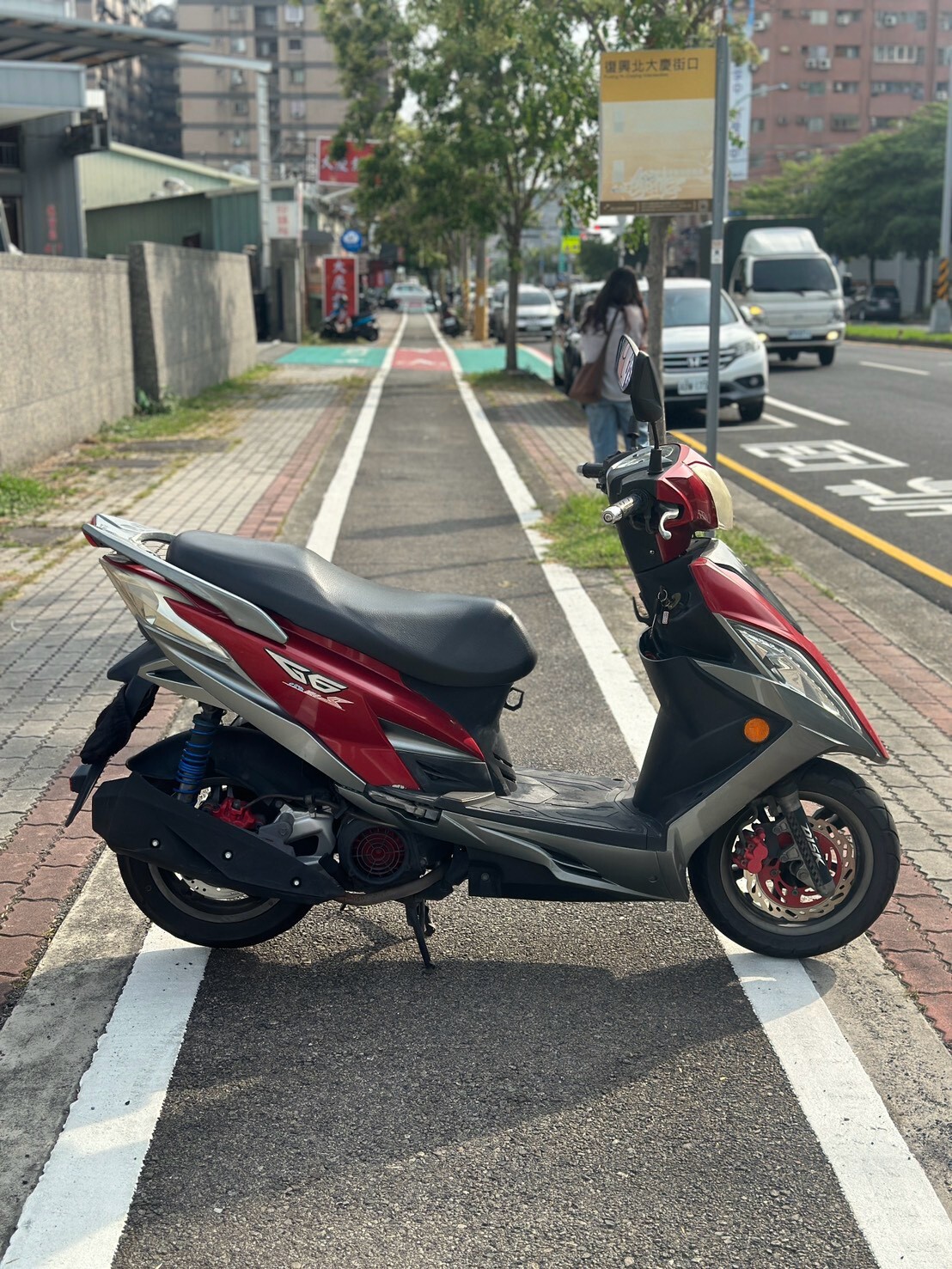LINE_ALBUM_2013 光陽 G6 150 雙碟 _171 316xxKM $32,000_260812_5