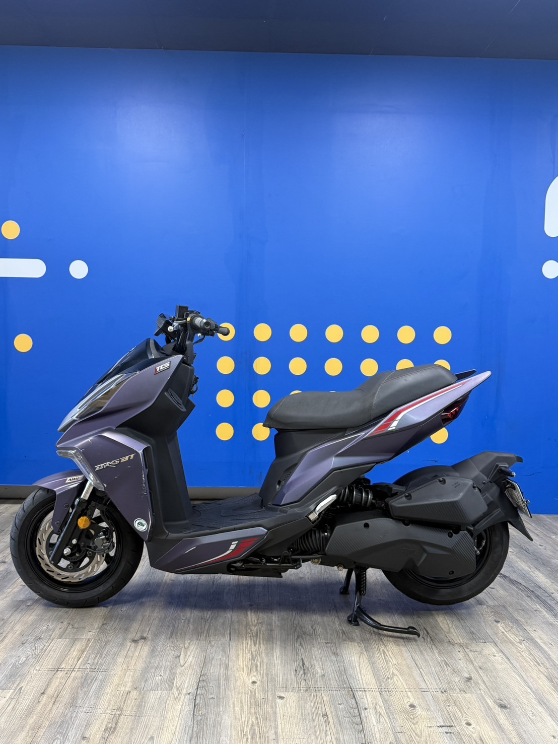 line_oa_chat_260813_102527_group_4