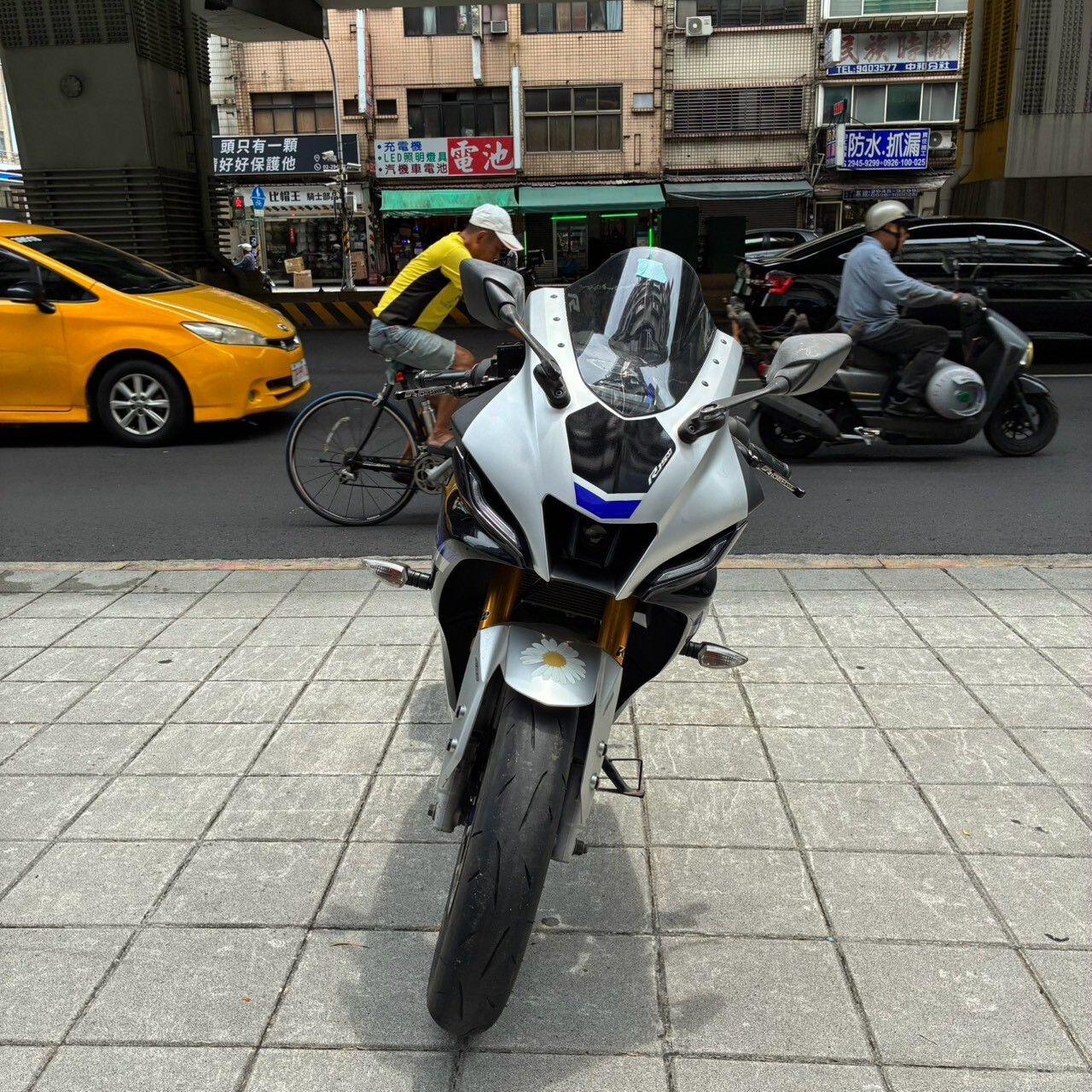 LINE_ALBUM_R15m v4_3987_260813_3