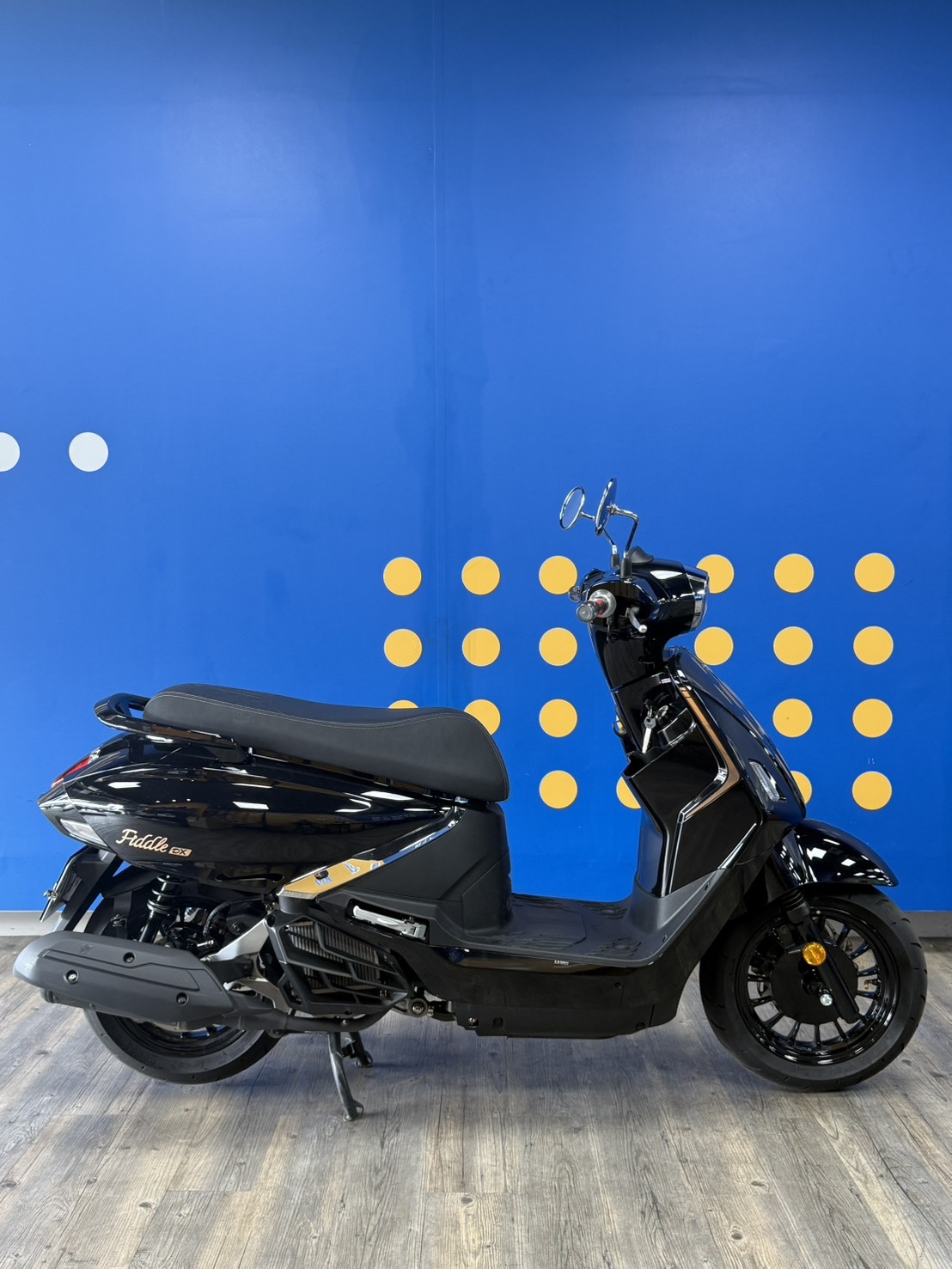 line_oa_chat_260813_151827_group_4