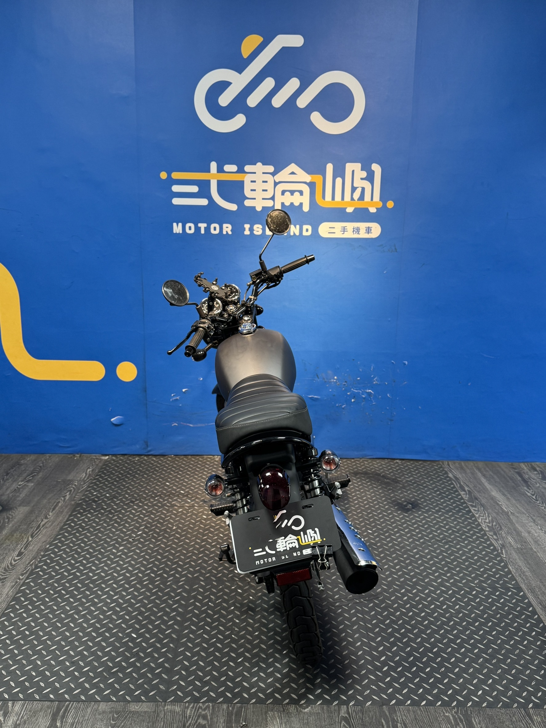 line_oa_chat_260814_165203_group_4