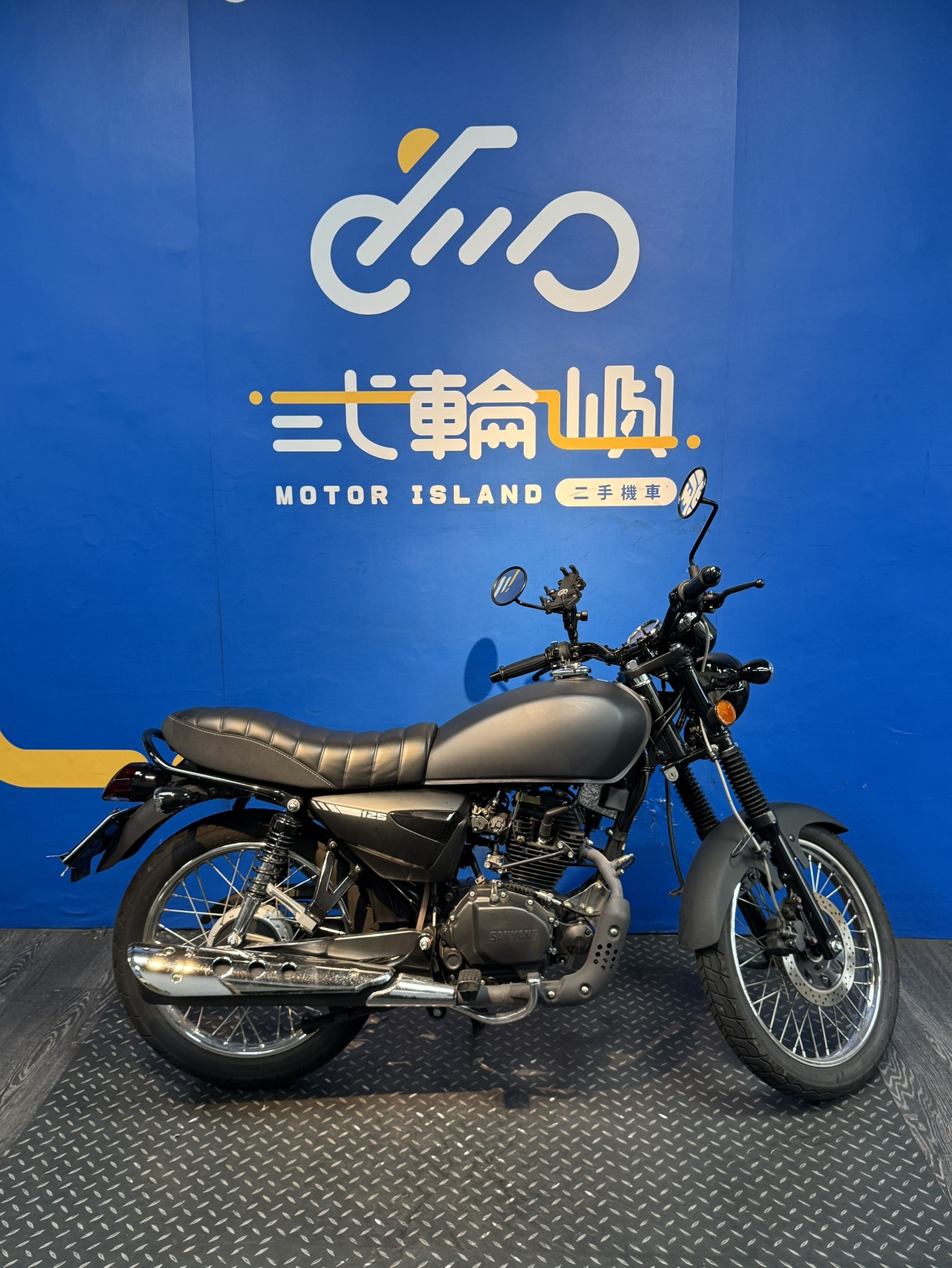 line_oa_chat_260814_165203_group_3