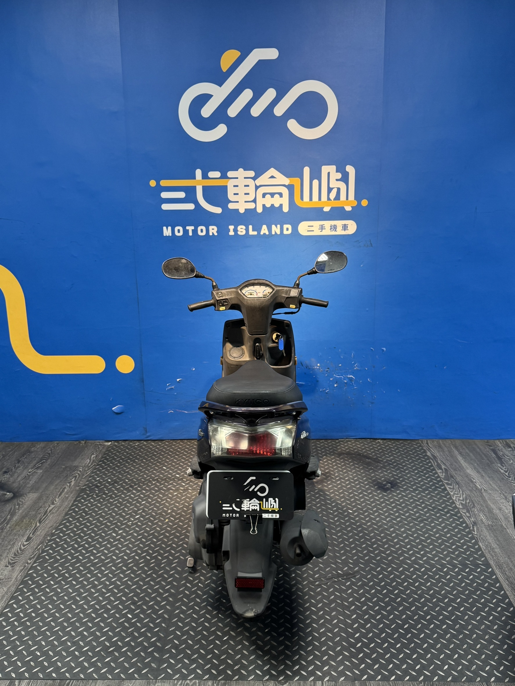 line_oa_chat_260814_165344_group_4