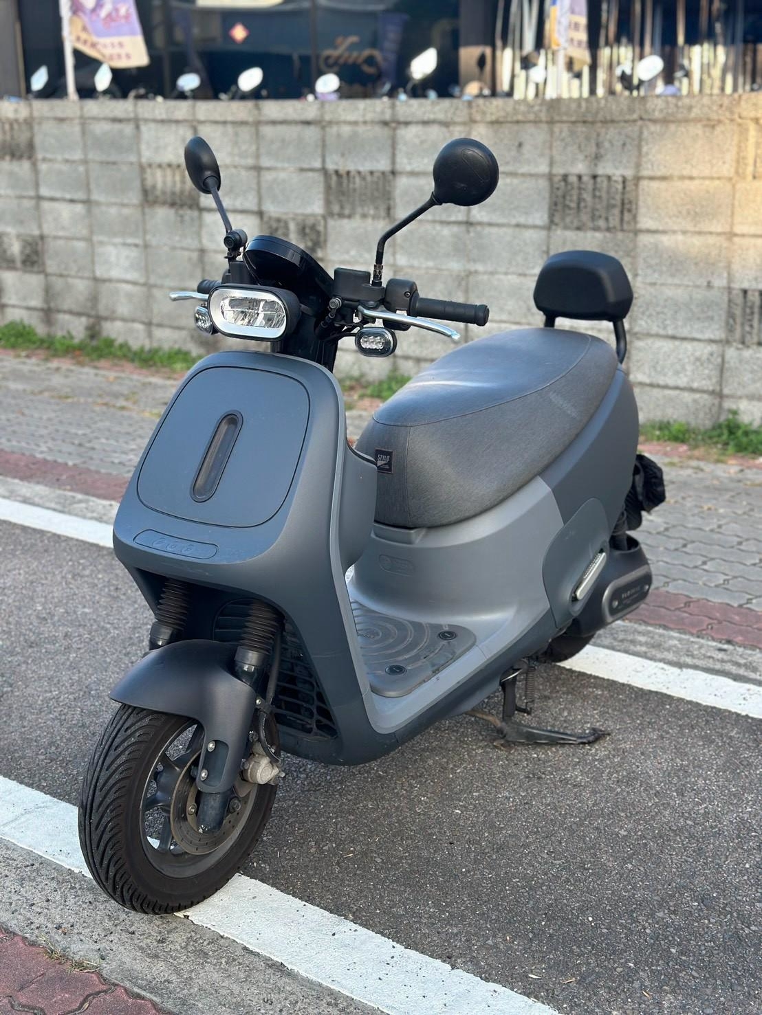 LINE_ALBUM_2021 睿能 VIVA MIX _8355 267xxKM $32000_260815_1