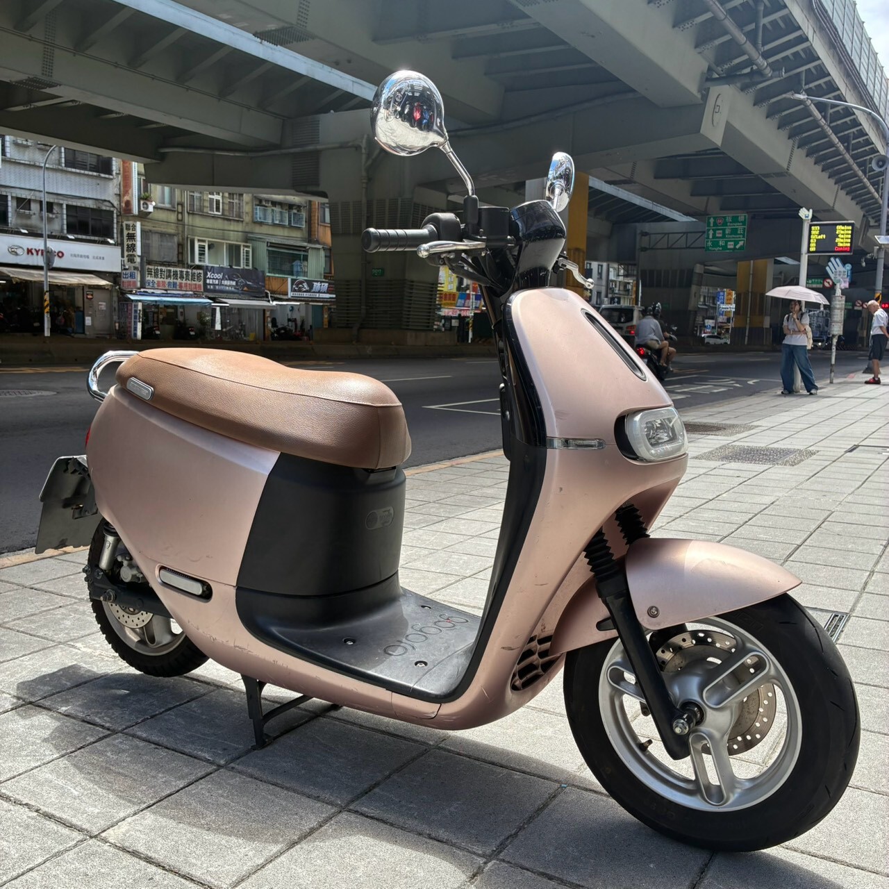 LINE_ALBUM_狗2D_7076_260818_2