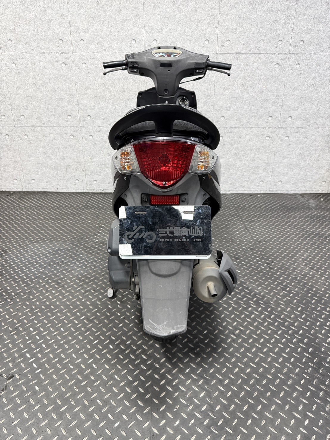 S__318832660_0