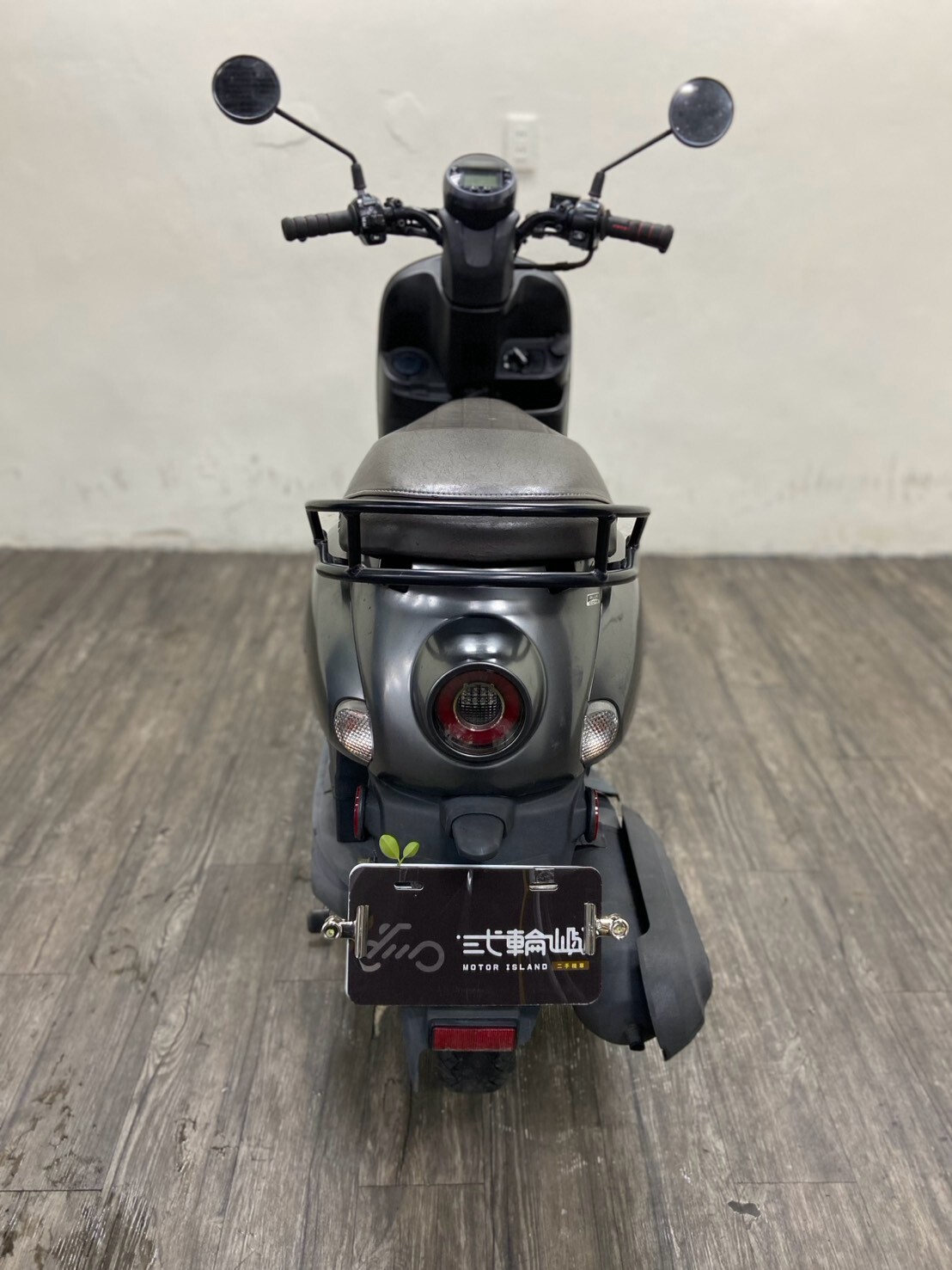 LINE_ALBUM__0258_260828_6