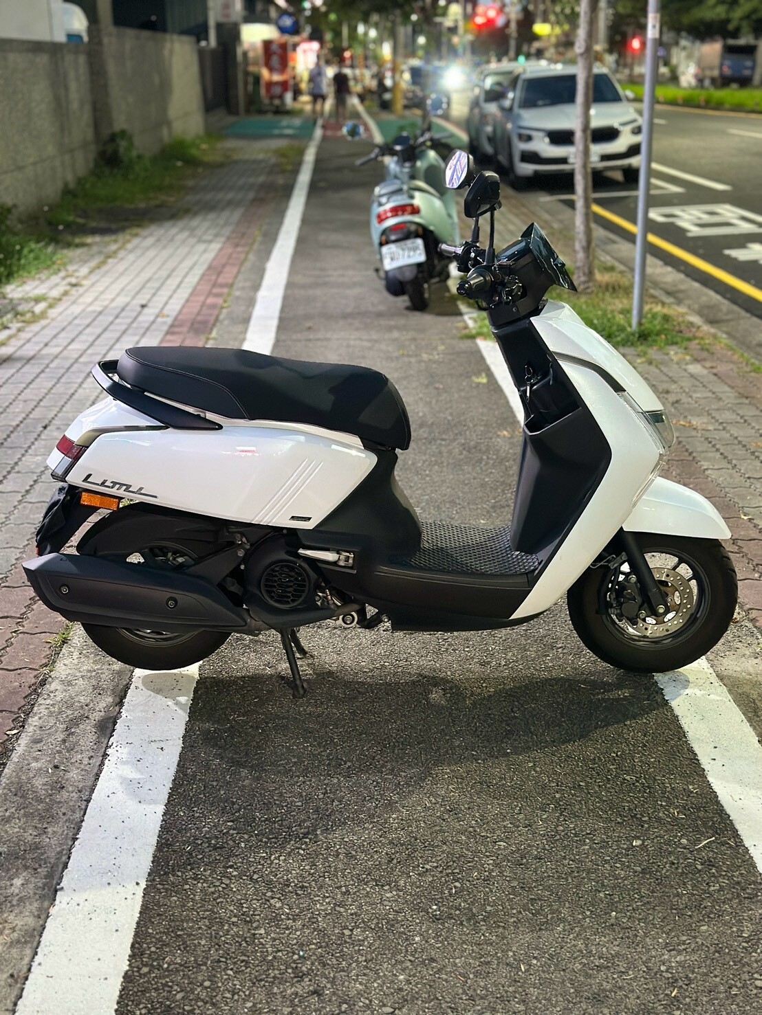 LINE_ALBUM_2025 山葉 LIMI 125 _6329 27xxKM $72,000_260829_5