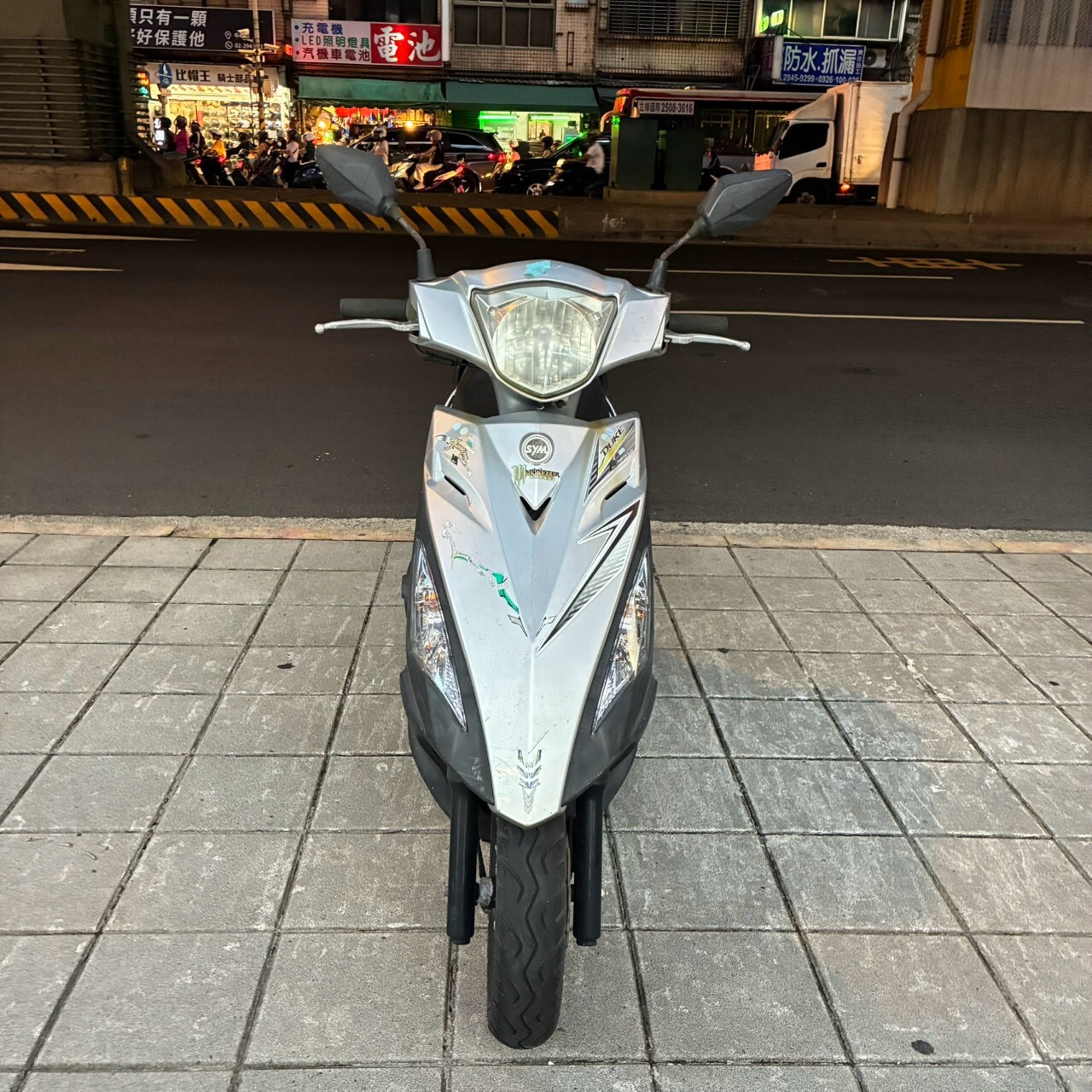 LINE_ALBUM_迪爵_5913_260831_3