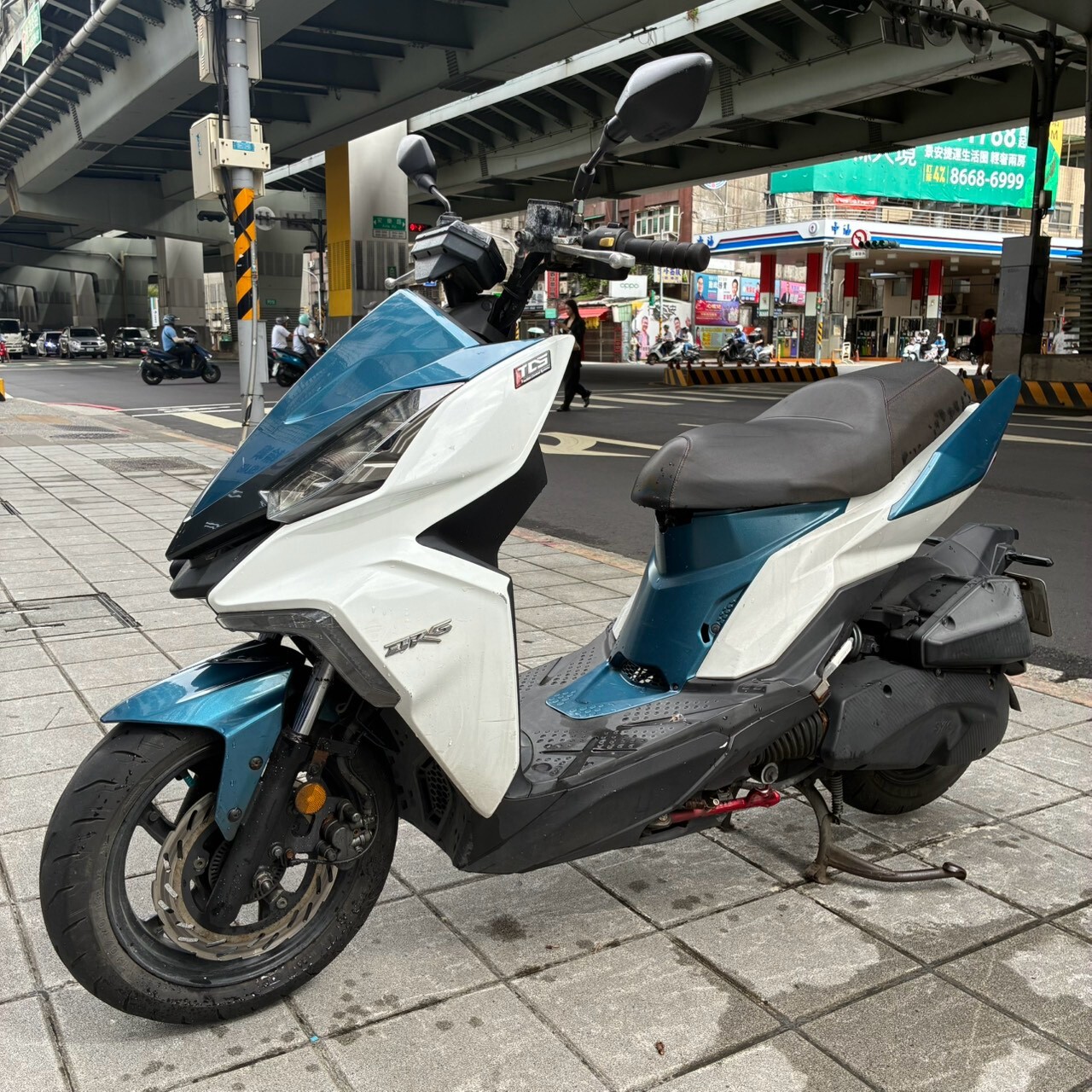 LINE_ALBUM_DRG_7878_260902_4