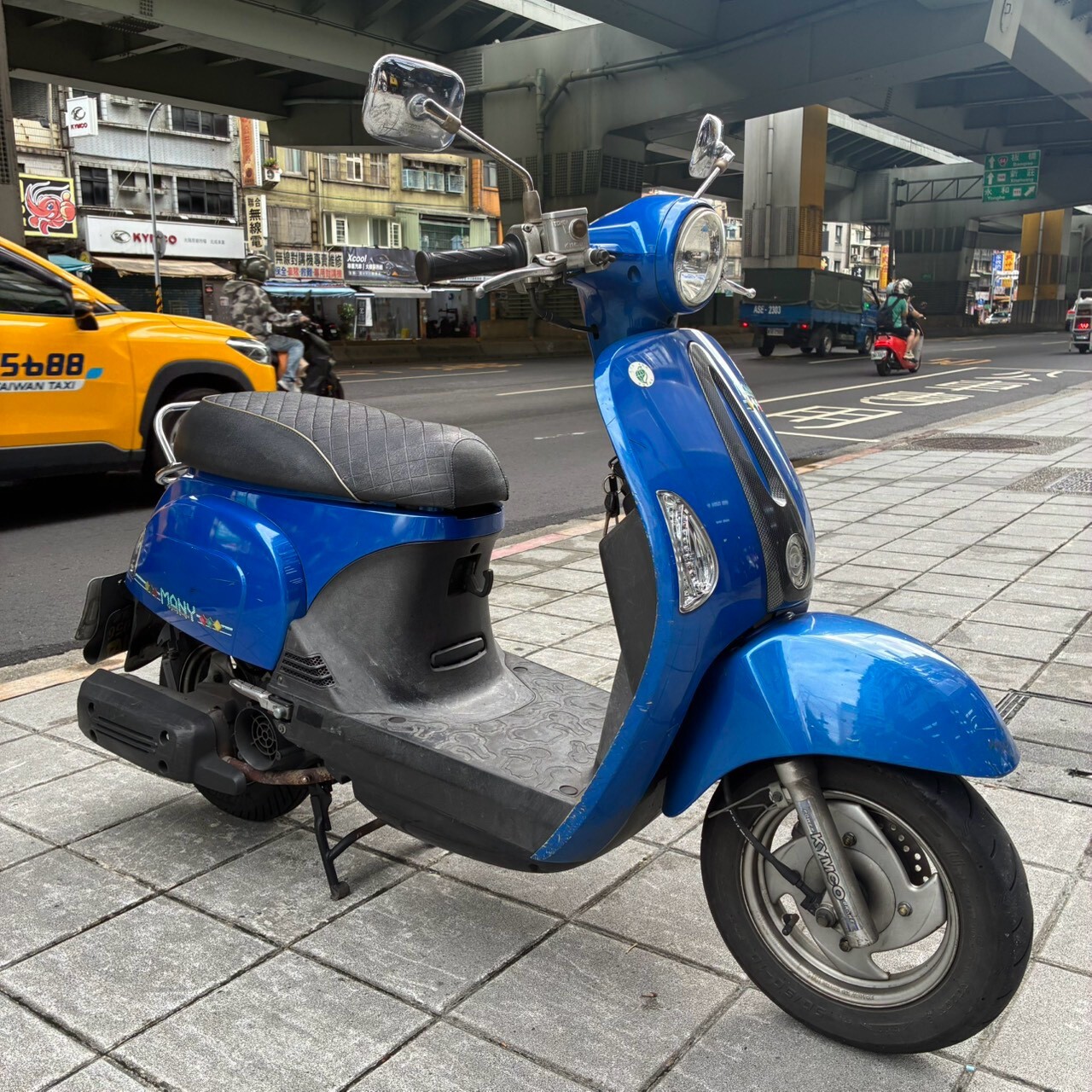 LINE_ALBUM_Many_1660_260902_2