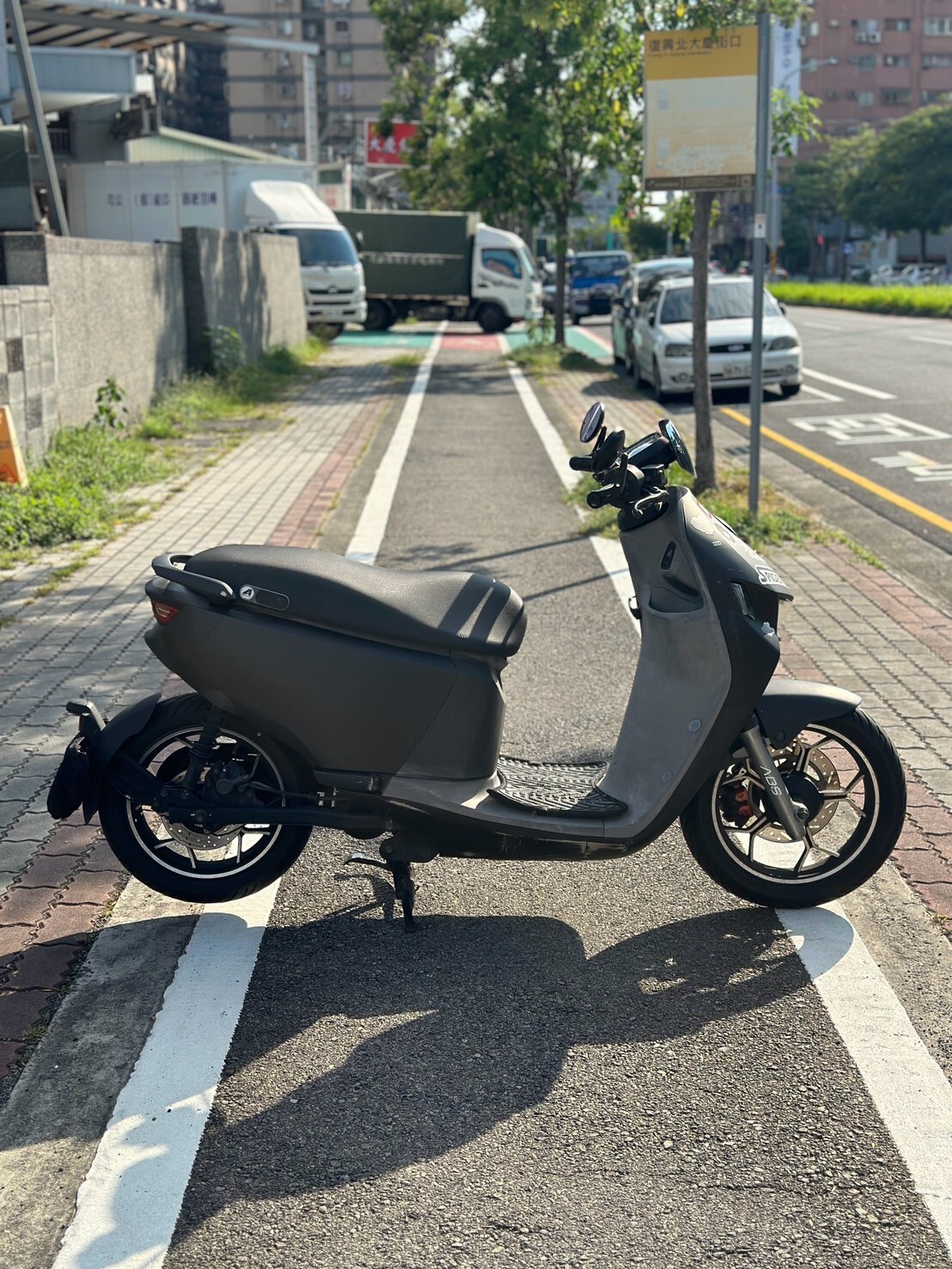 LINE_ALBUM_2021 AEON AI-1 SPORT ABS _6386 218xxKM $26,000_260909_5