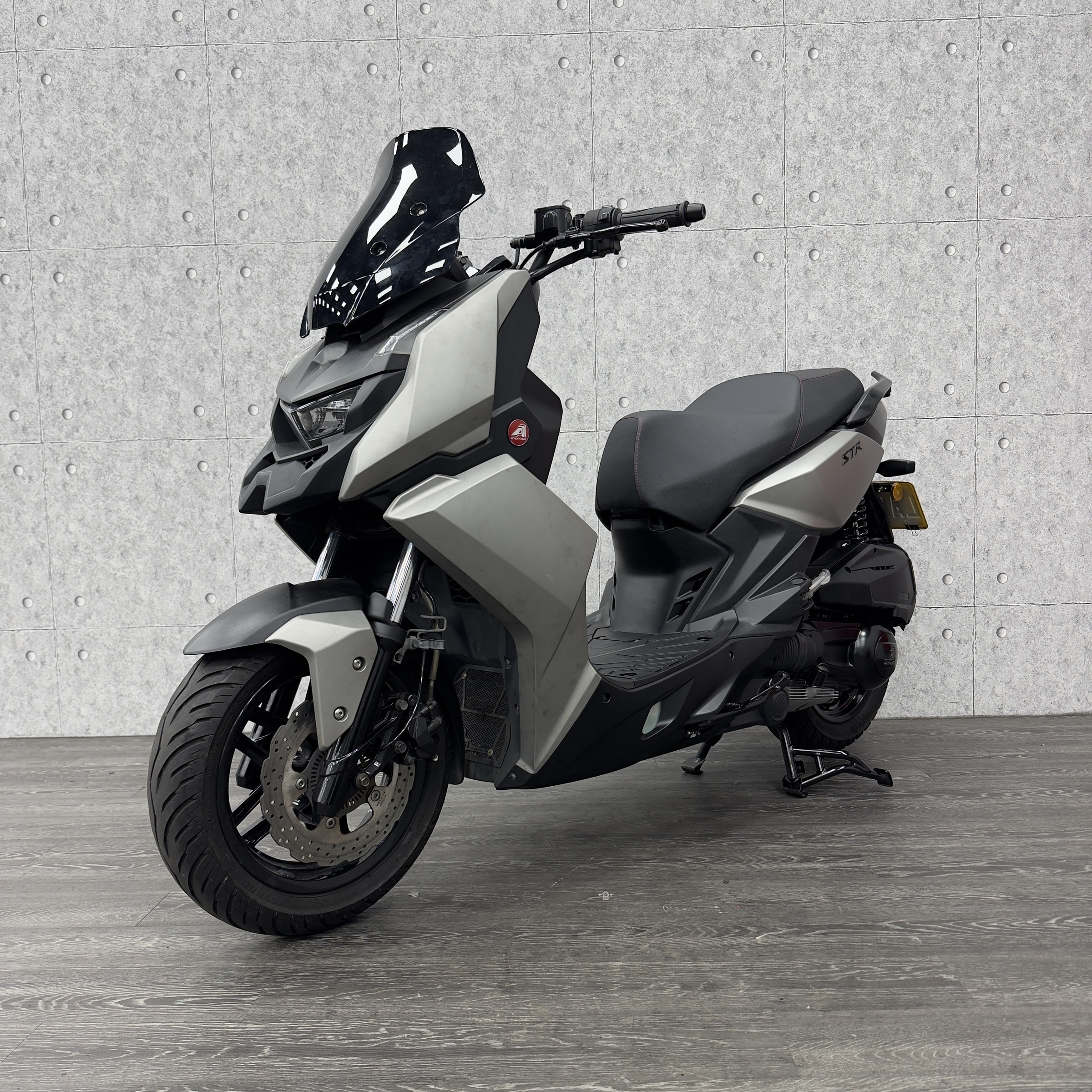 2022 宏佳騰 STR 300 (碟煞)(ABS) 中古機車 高雄店