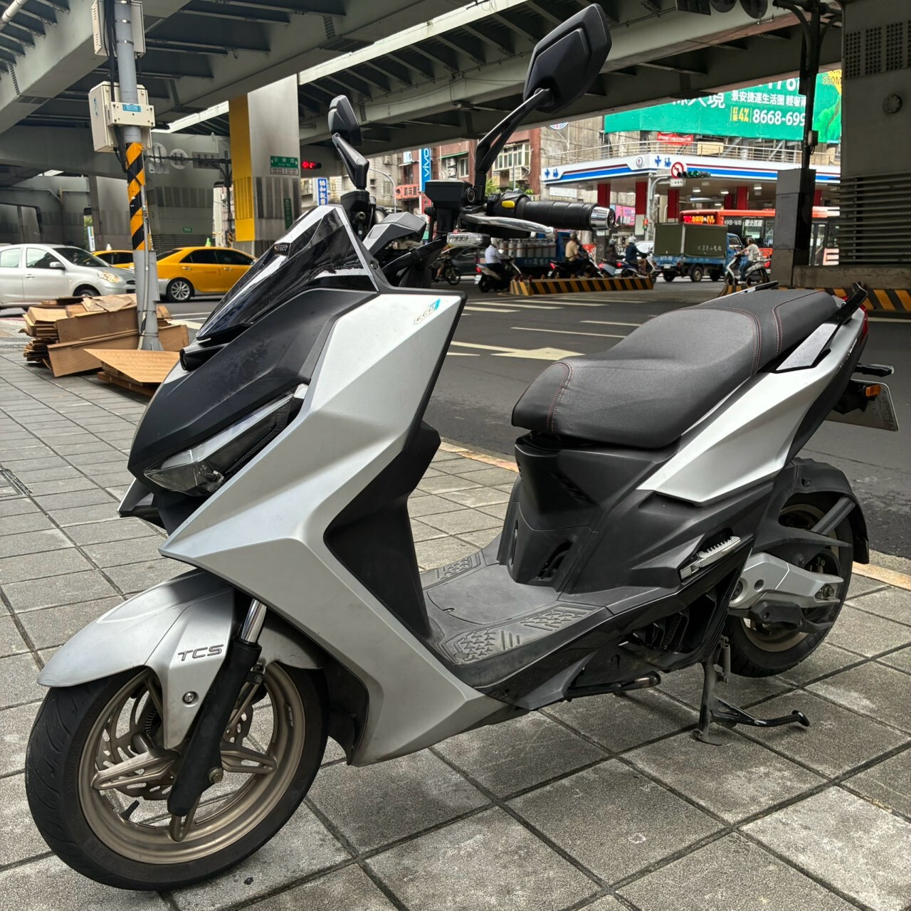 2021 光陽 KRV 180 ABS 中古機車 新北中和店